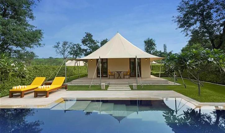 Luxury Tent with Private Pool