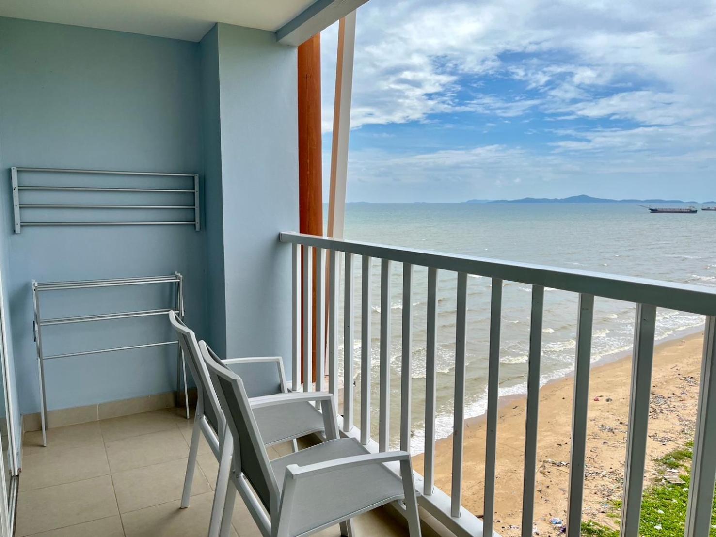 Twin Room with Sea View