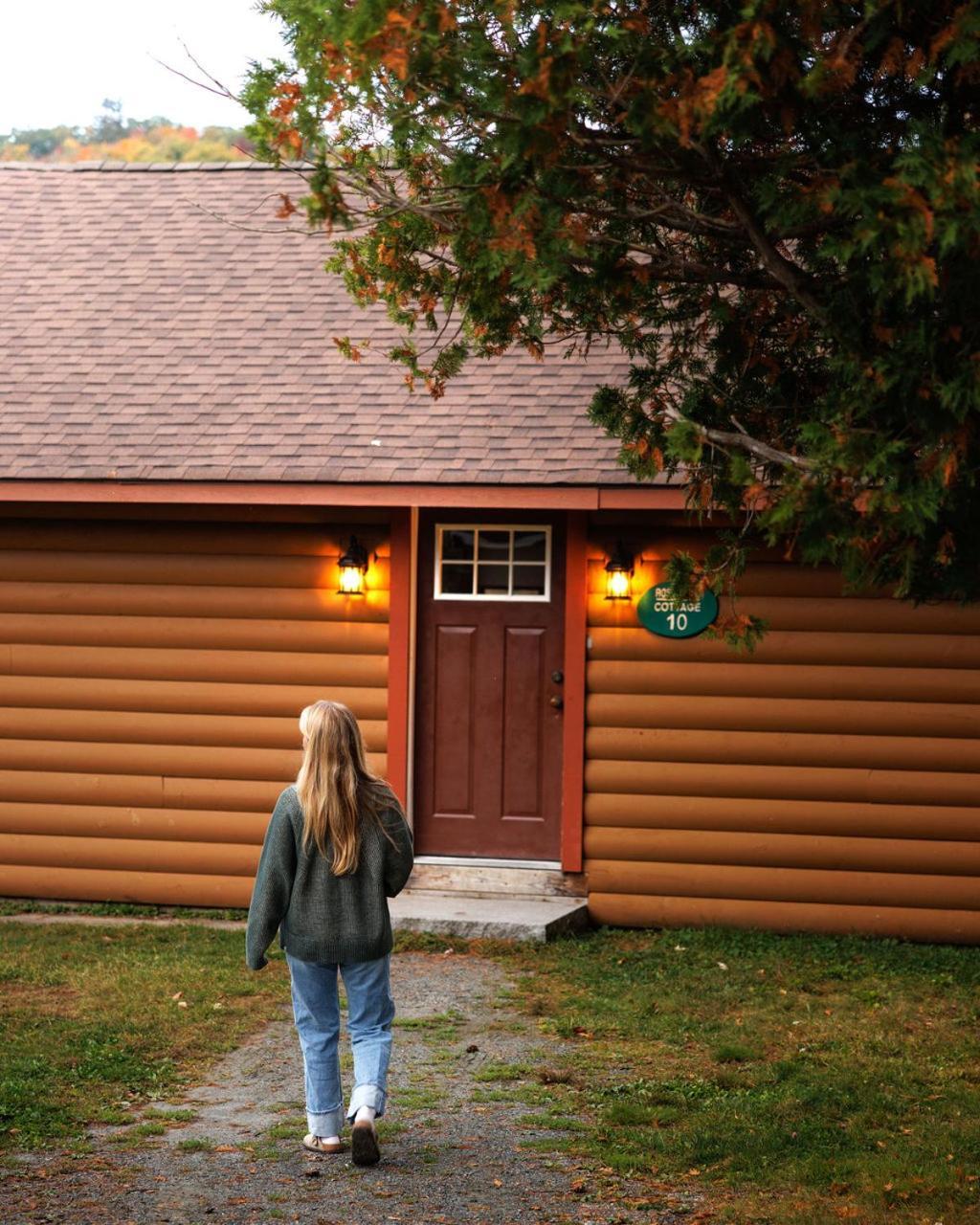 Rosewood Cottage 10