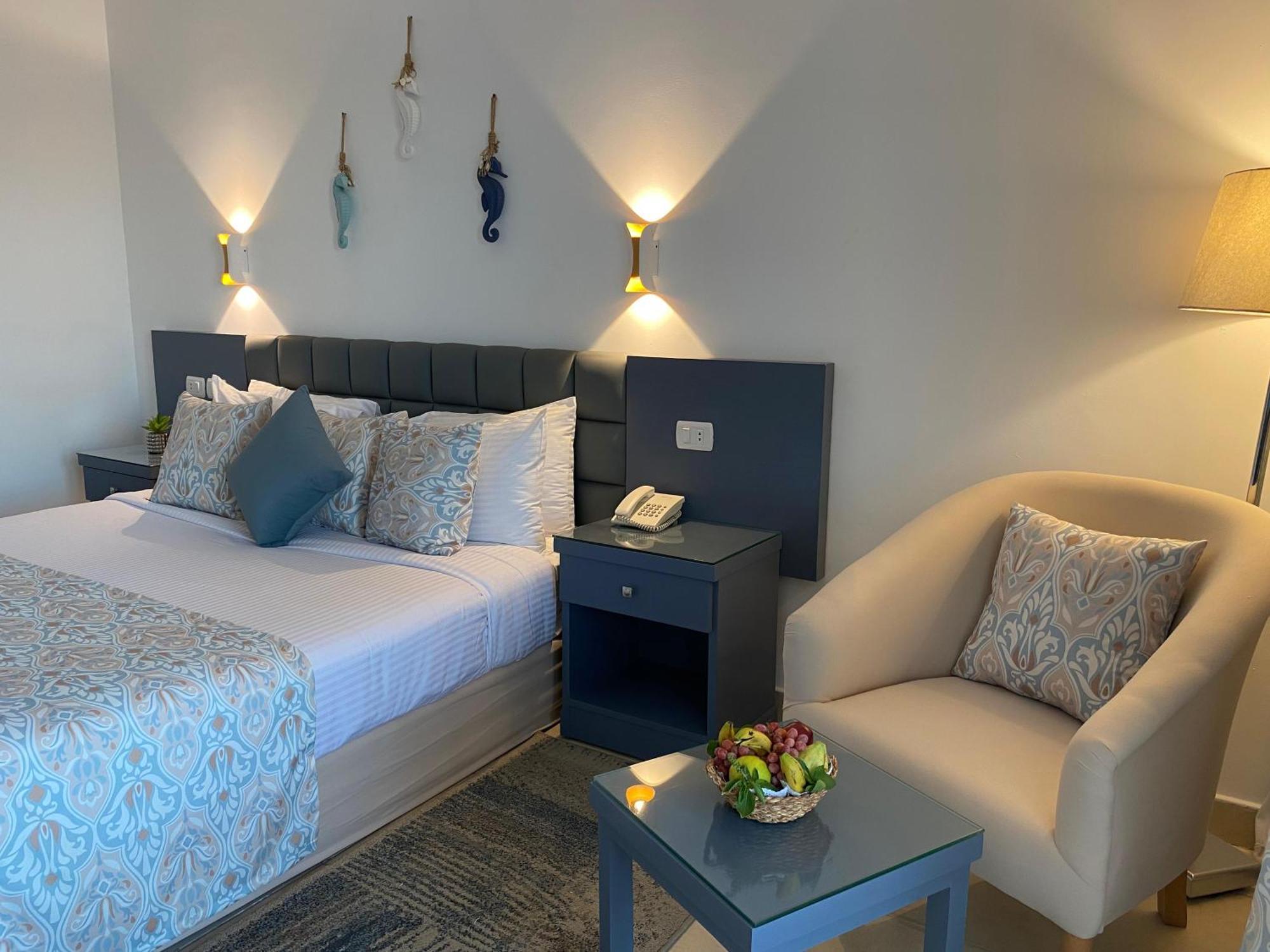 Deluxe Double Room,1624753101:JPEG