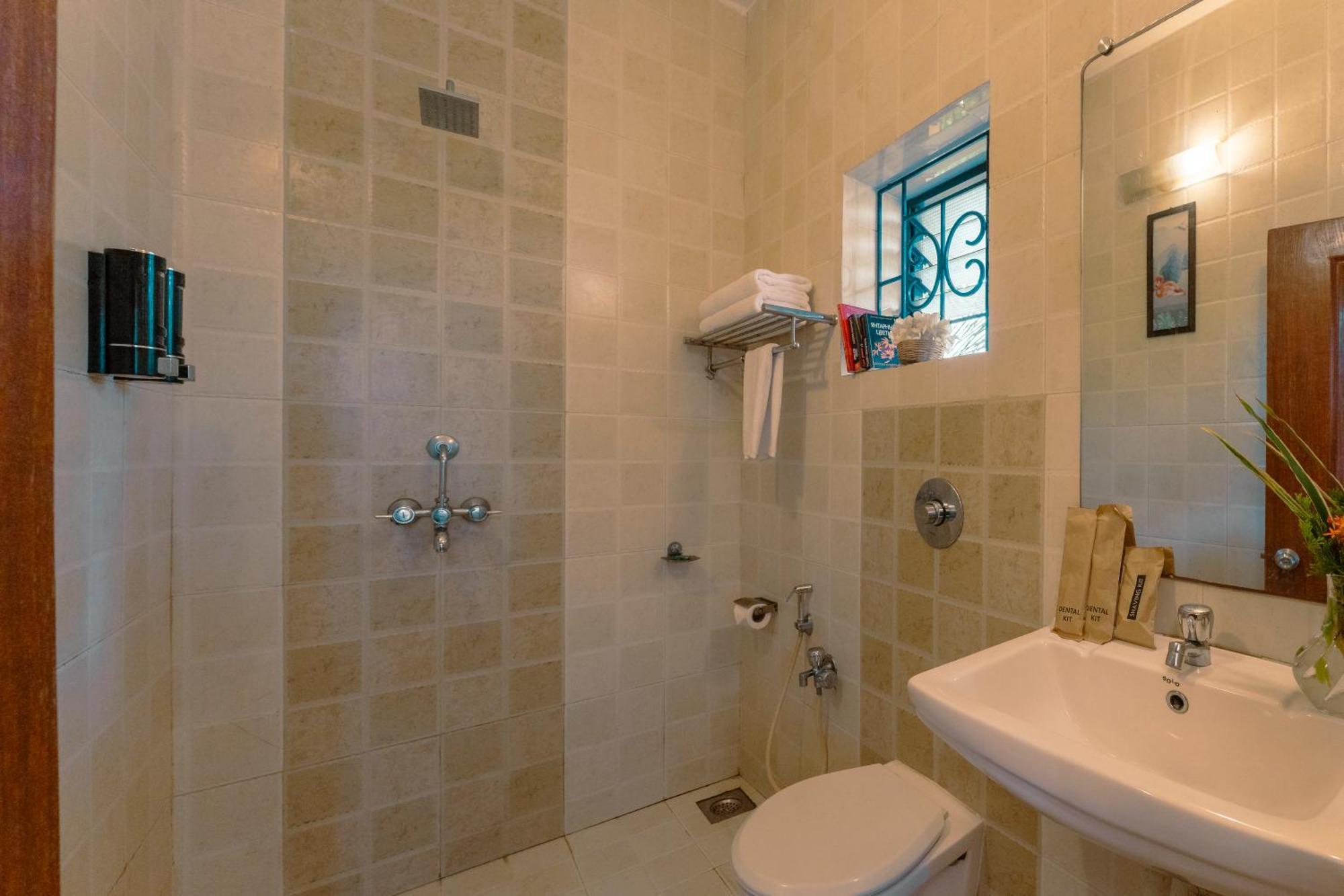 Deluxe Room,1627882949:JPEG