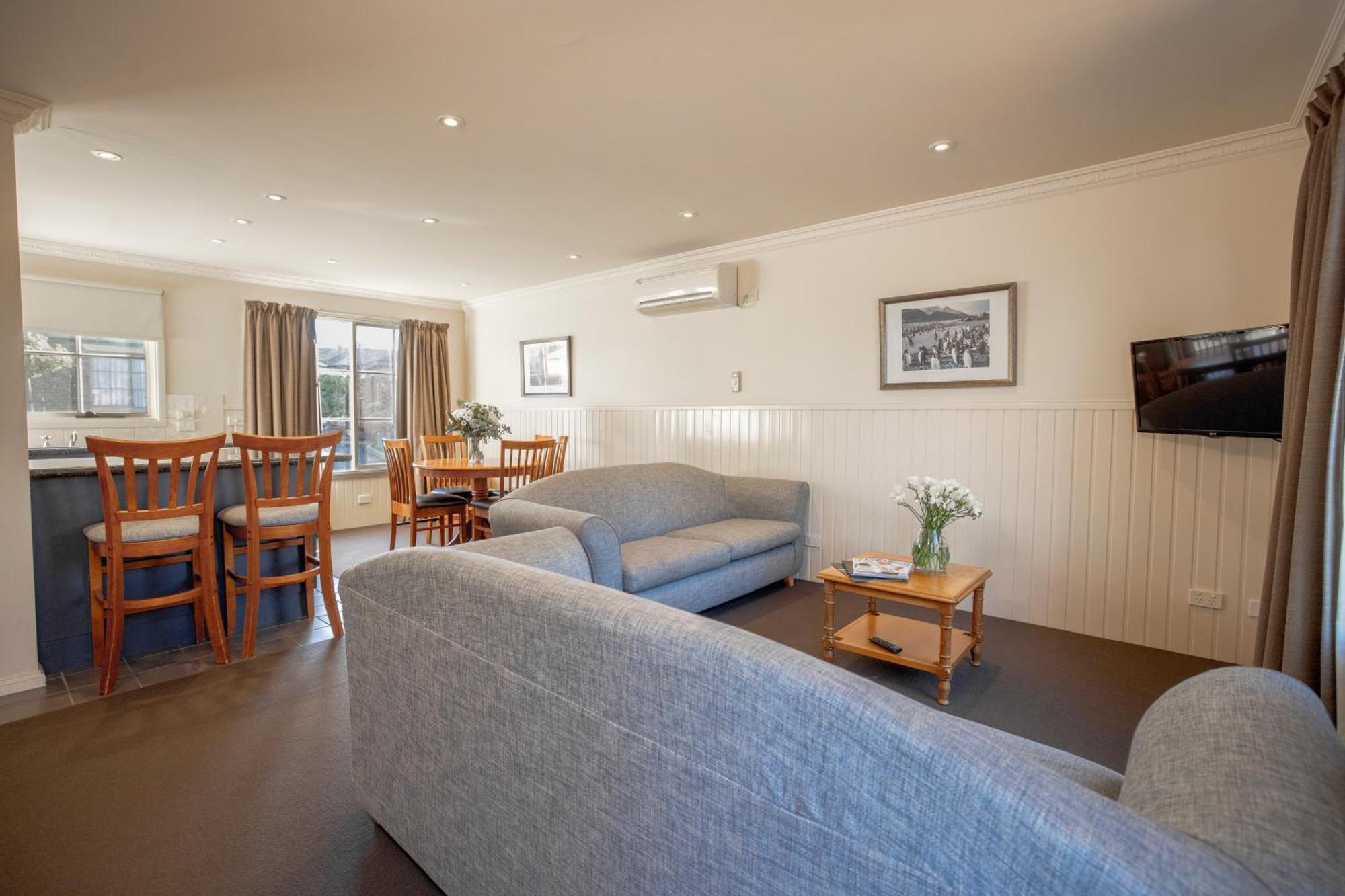 Two-Bedroom Villa,1627934533:JPEG