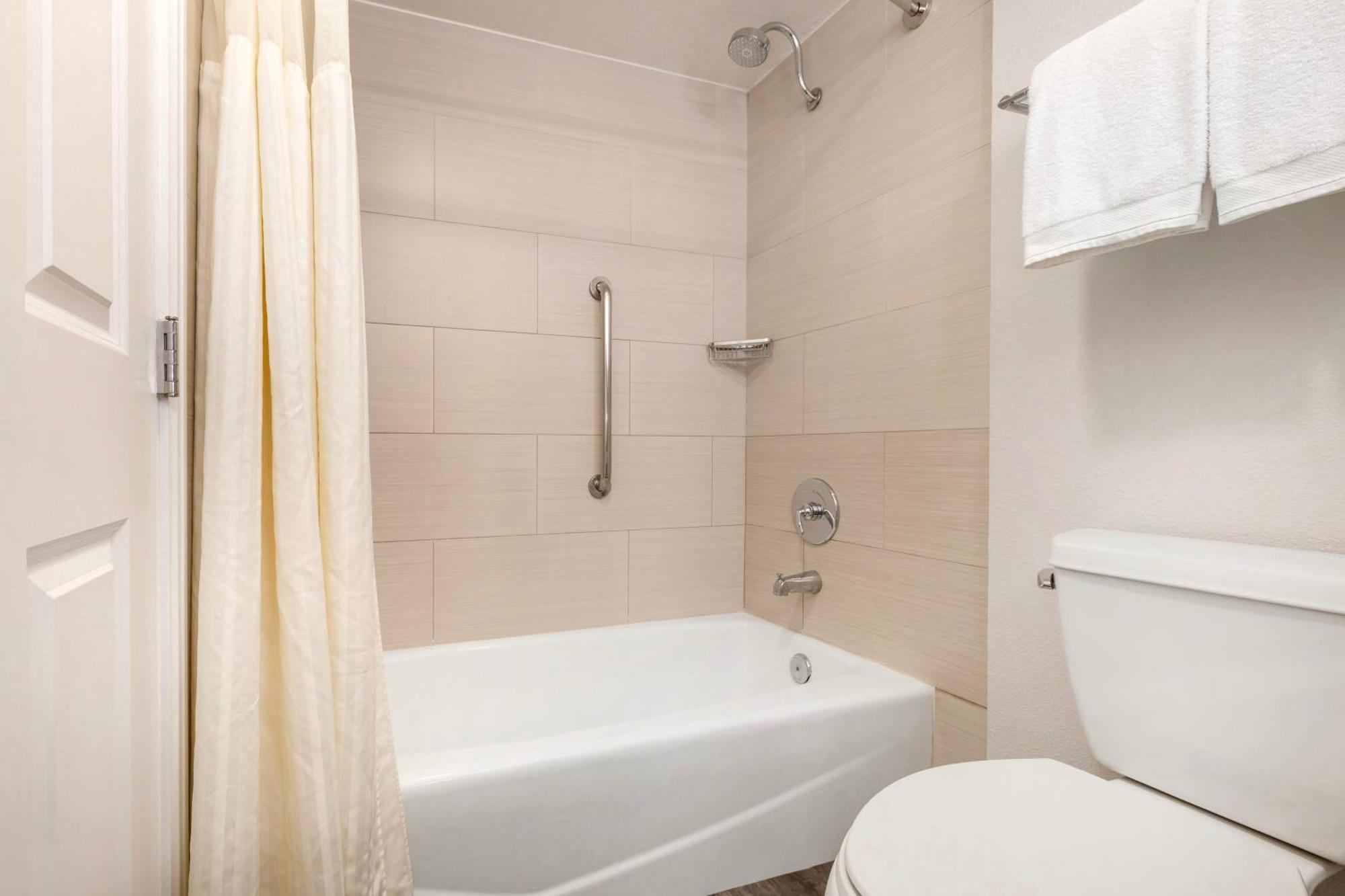 Studio room with Two Queen Beds,1629893511:JPEG