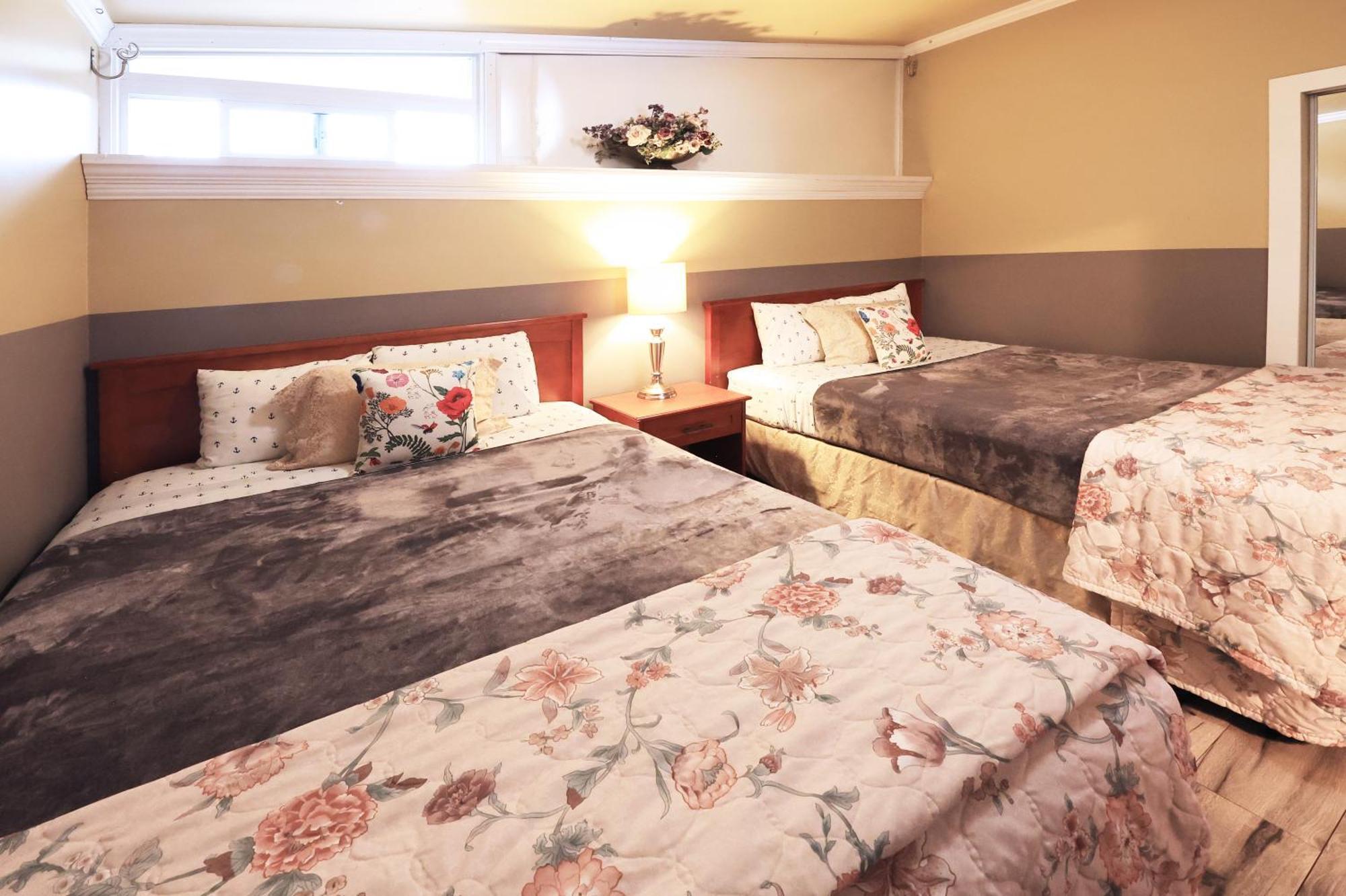 One-Bedroom Bungalow,1629907313:JPEG