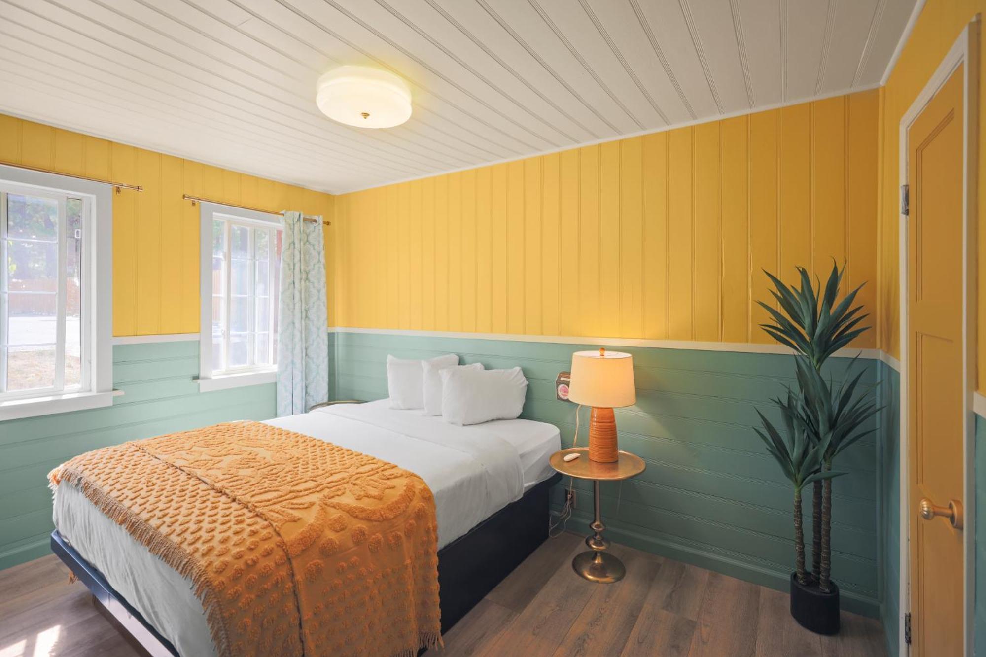 Two-Bedroom House,1629917482:JPEG