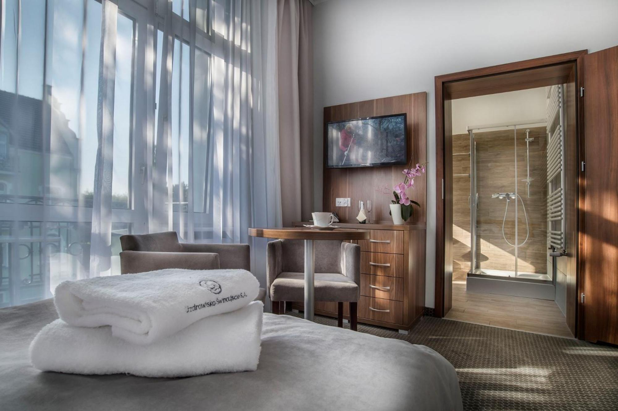 Doppelzimmer mit 2 Doppelbetten