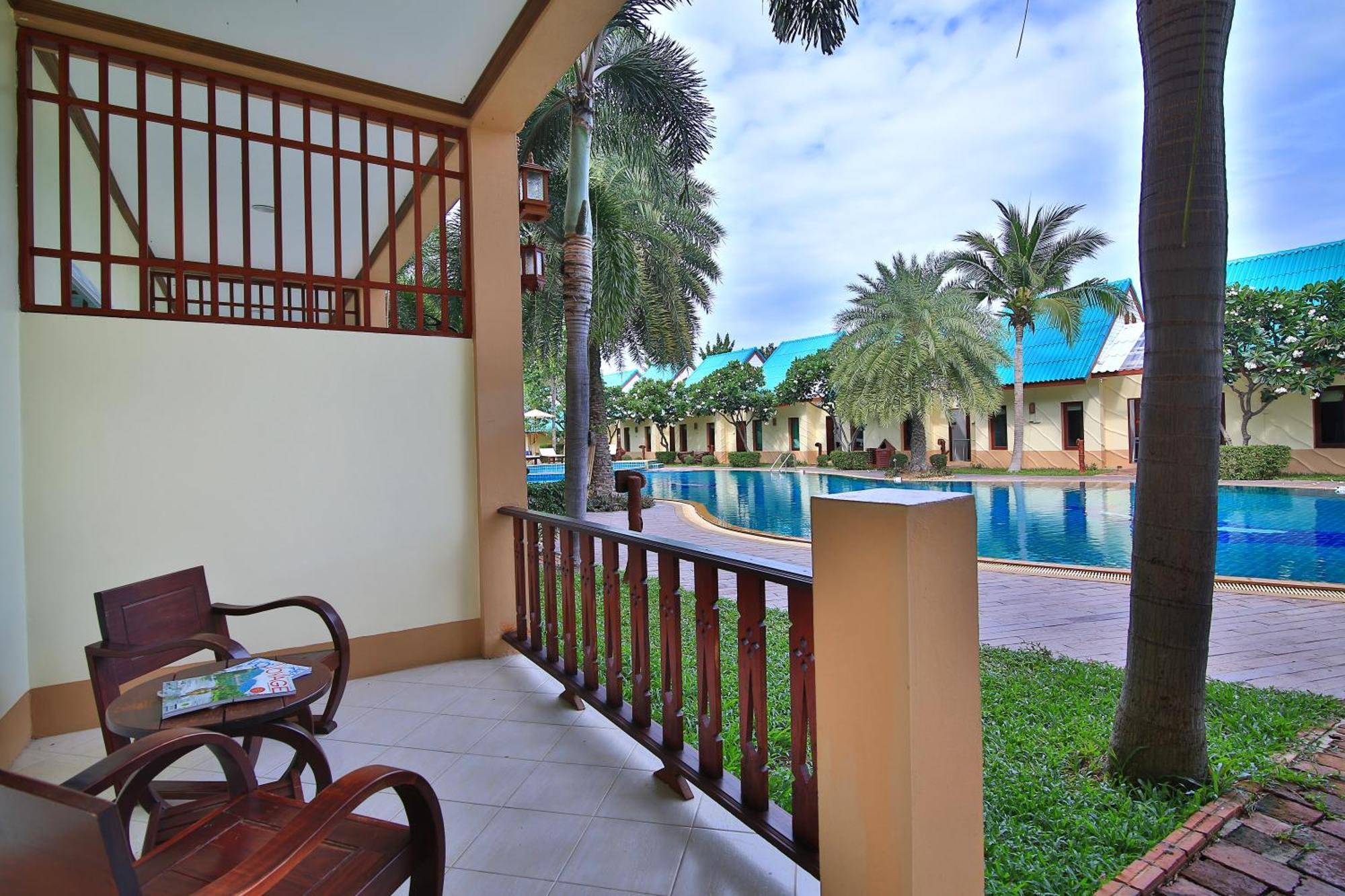 Superior Room with Pool View,1742778771:JPEG