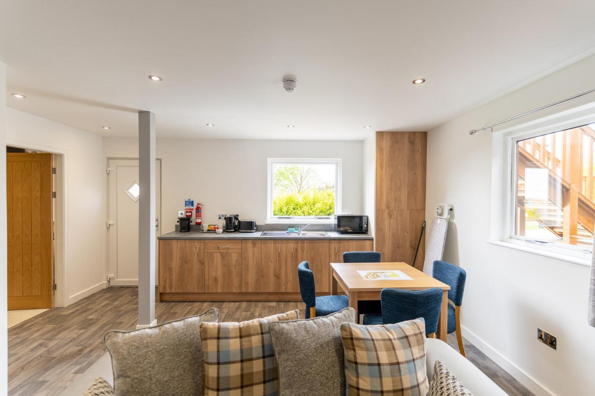 Superior Chalet,1639409762:JPEG