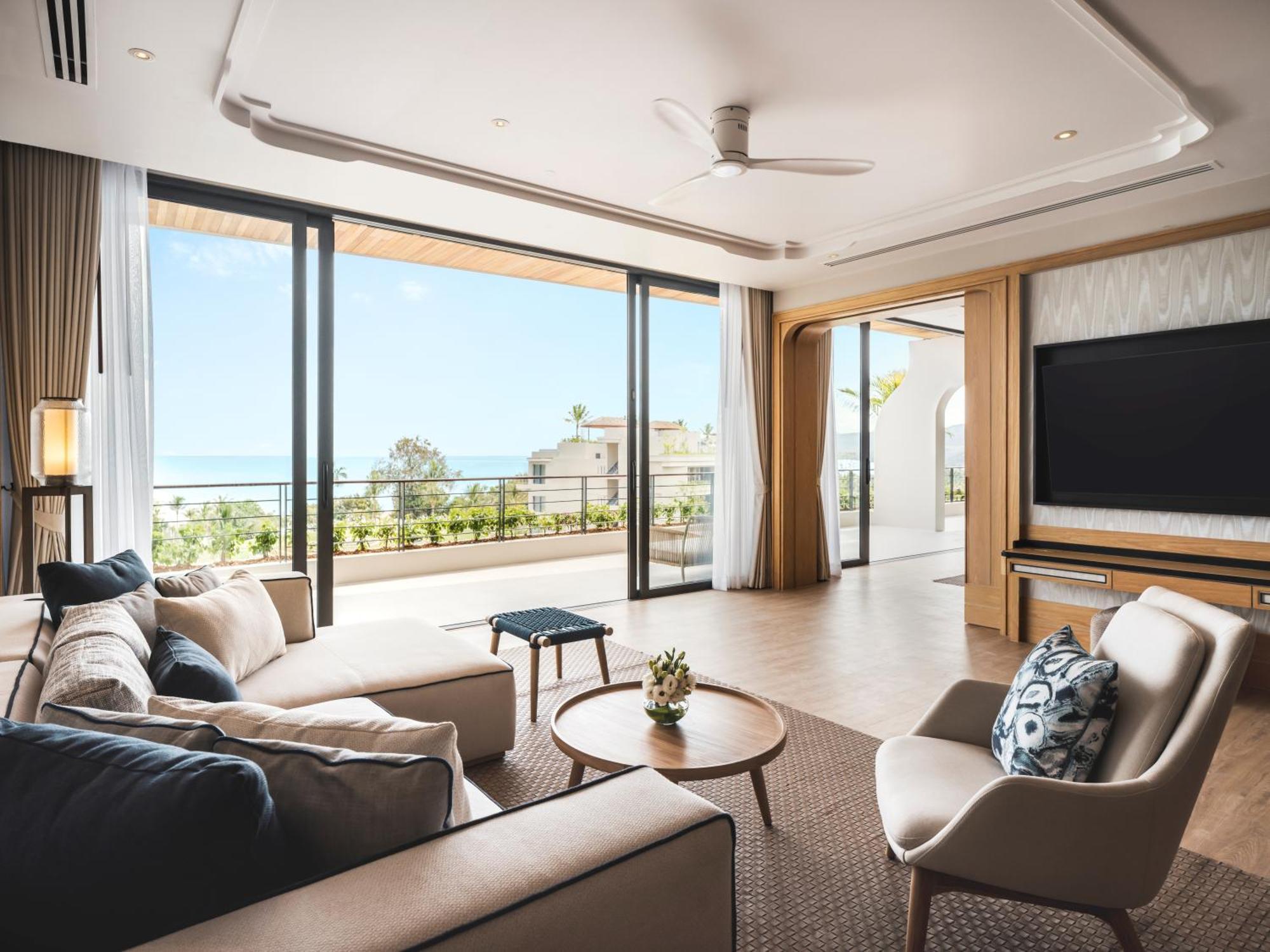 Grand Family Sea View Suite,1640452432:JPEG