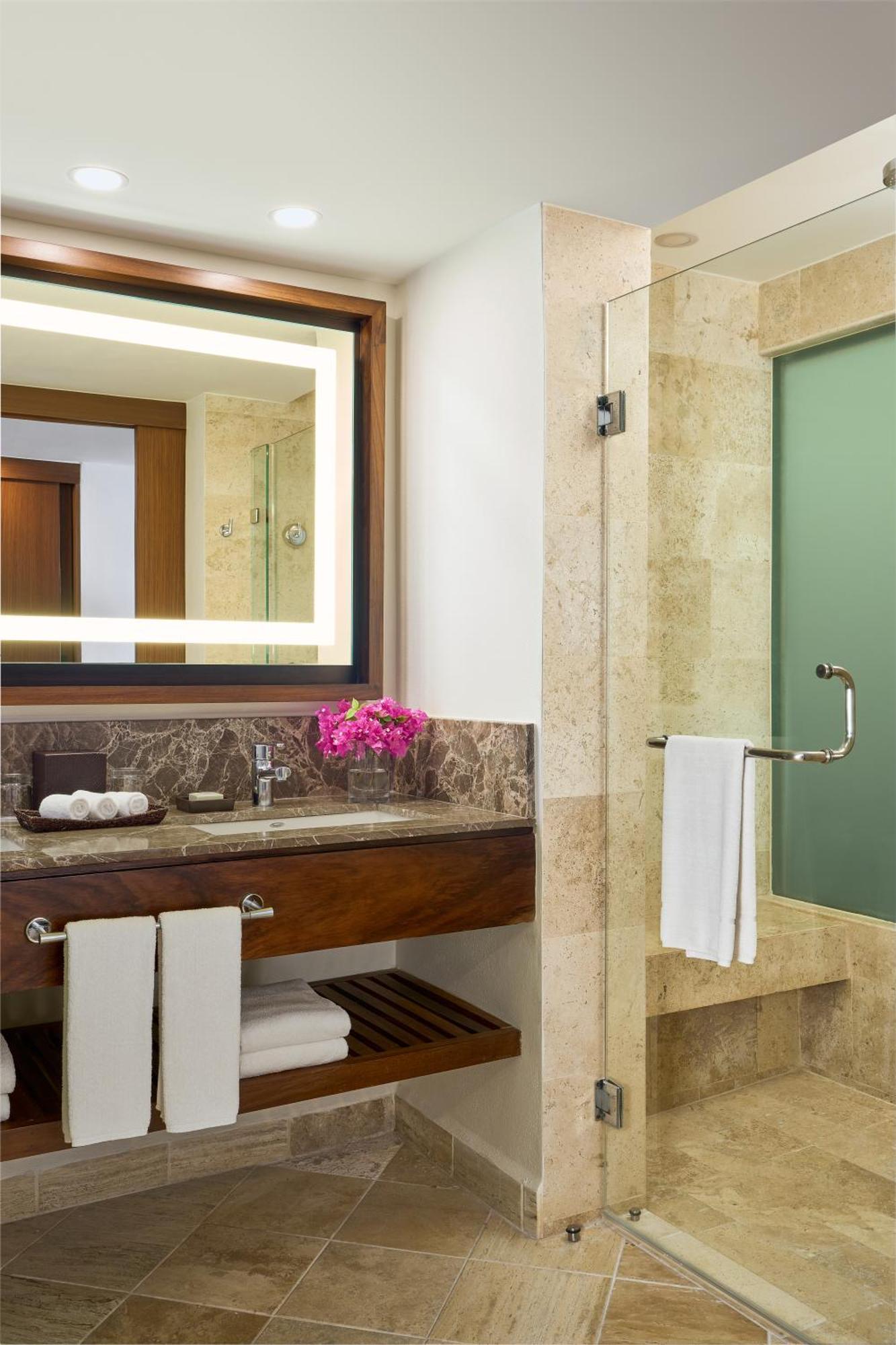 King Room with Ocean View,1641035041:JPEG