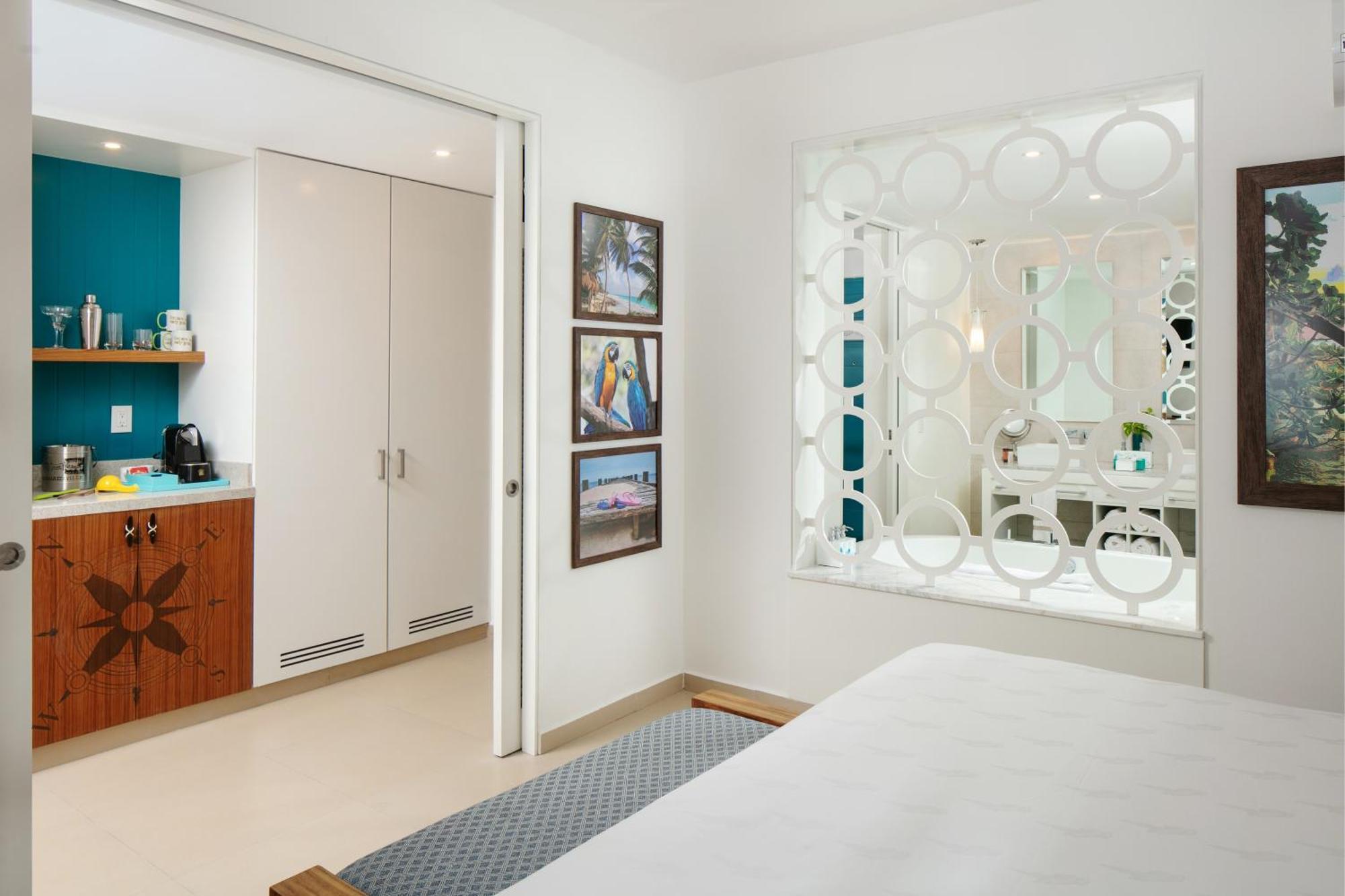 Paradise Chill Out Suite,1714124108:JPEG