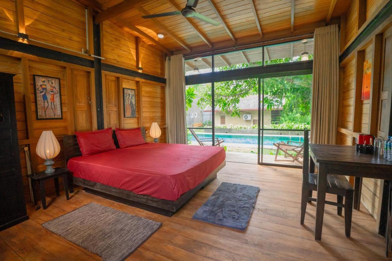 Double Room with Pool View,1642972739:JPEG