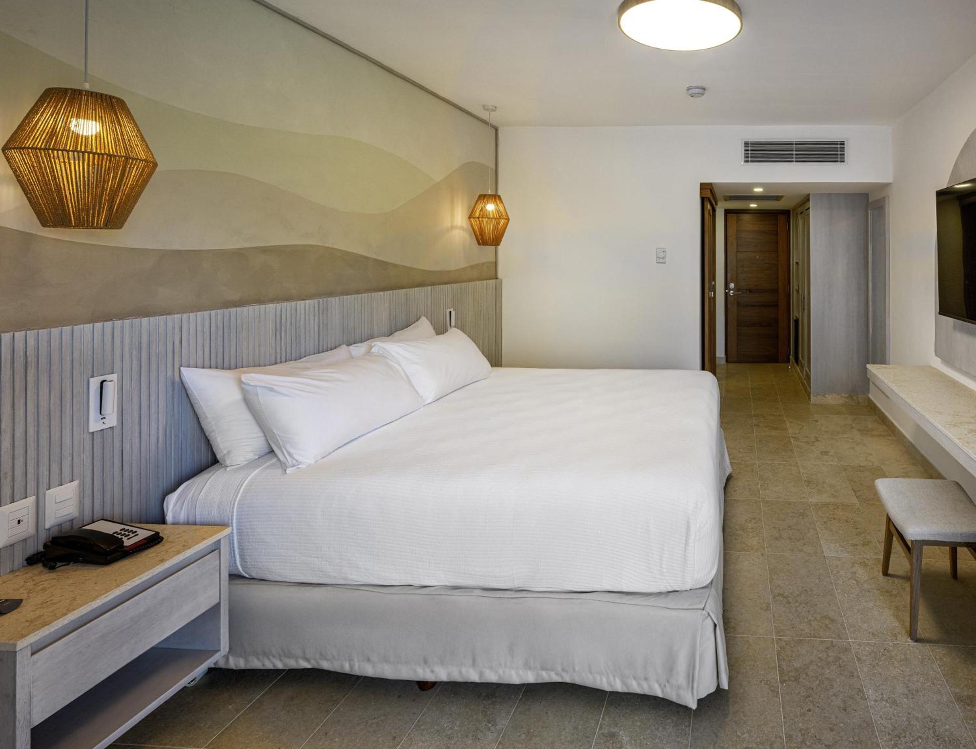 Splash Ocean View Room, 1 King Bed - Non-Smoking