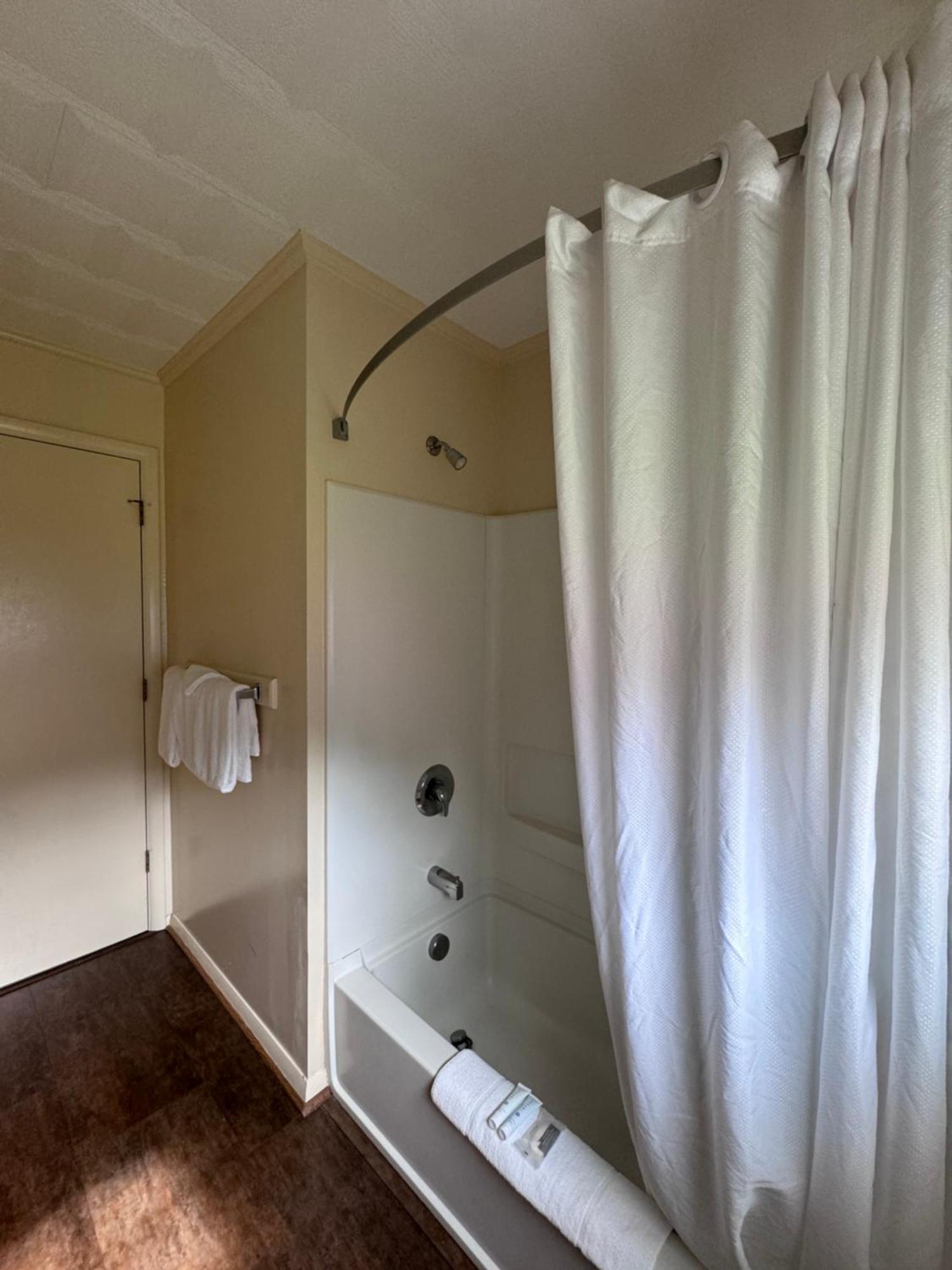 Cottage,1645666280:JPEG