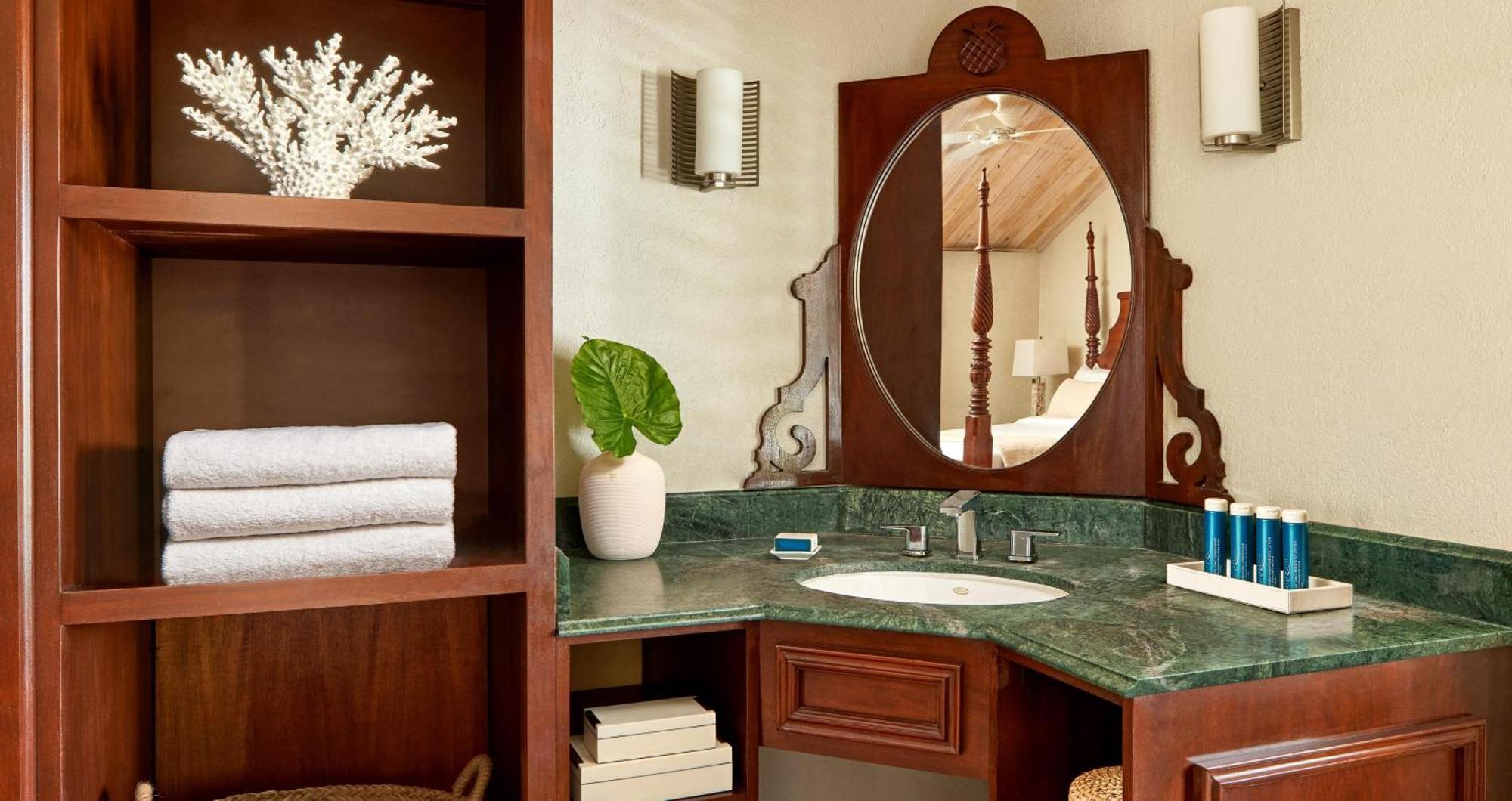 Caribbean Deluxe Room,1645690808:JPEG