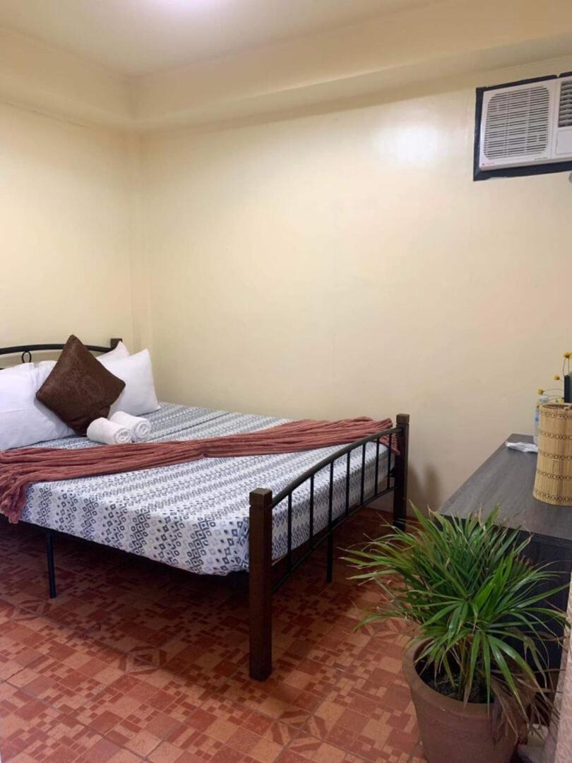 Studio with Pool View,1647667478:JPEG