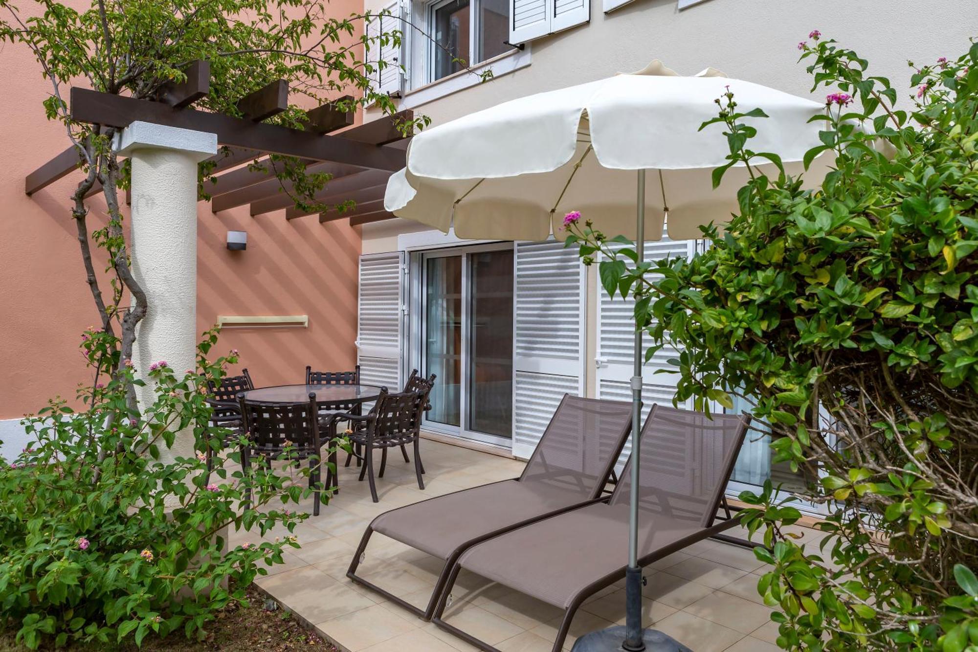 Standard Two-Bedroom Apartment,1649019509:JPEG