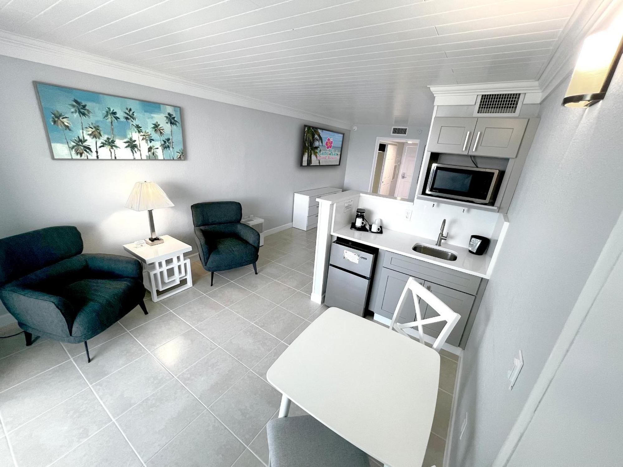 Beachfront Two Double Beds Studio Balcony