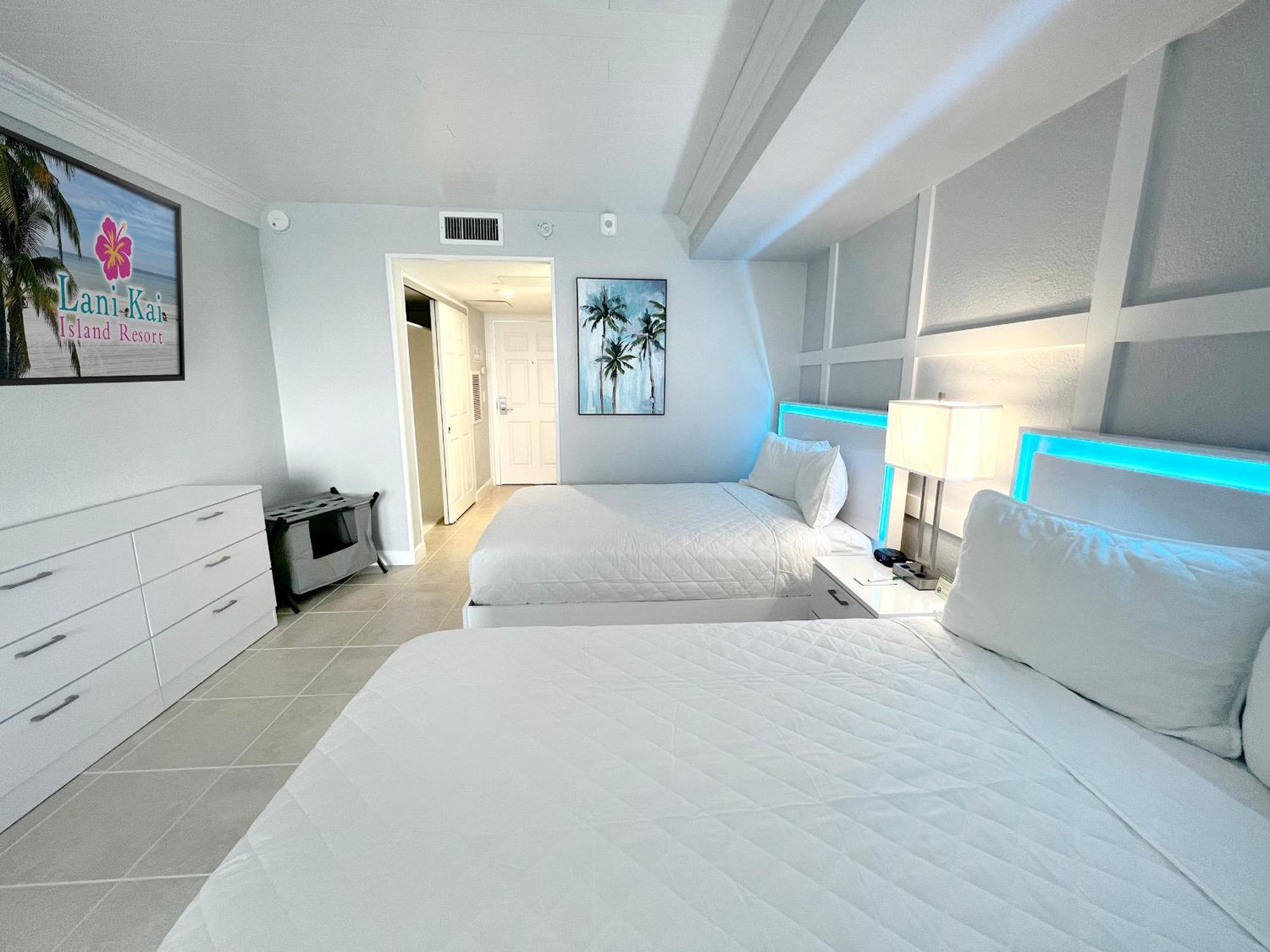 Beachfront Two Double Beds Room Balcony