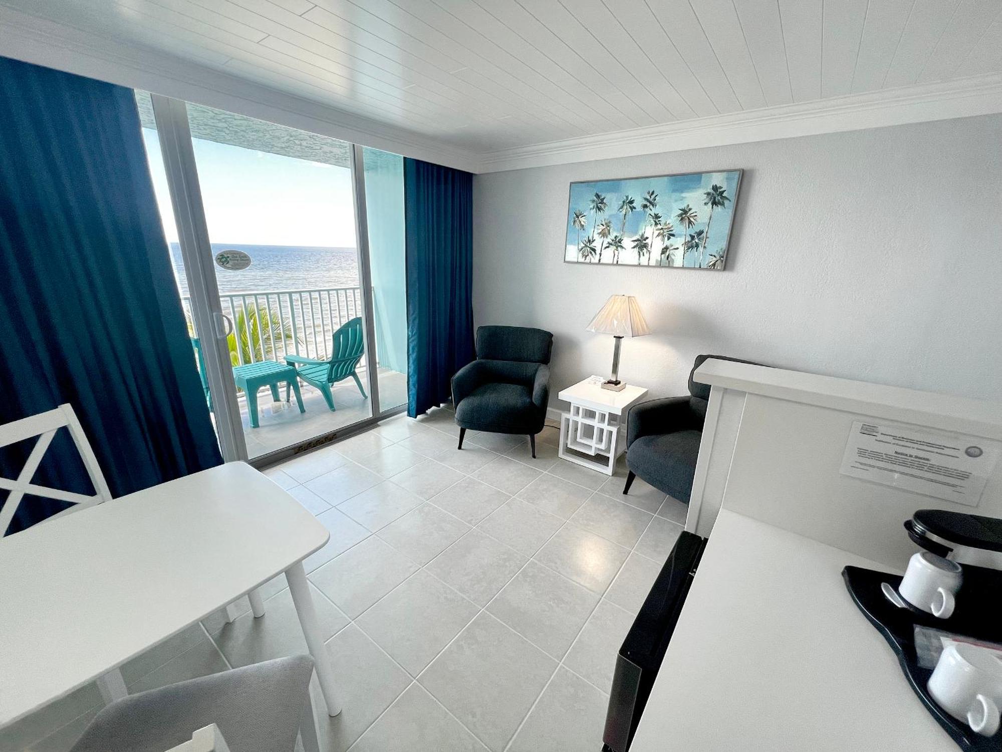 Beachfront Two Double Beds Studio Balcony