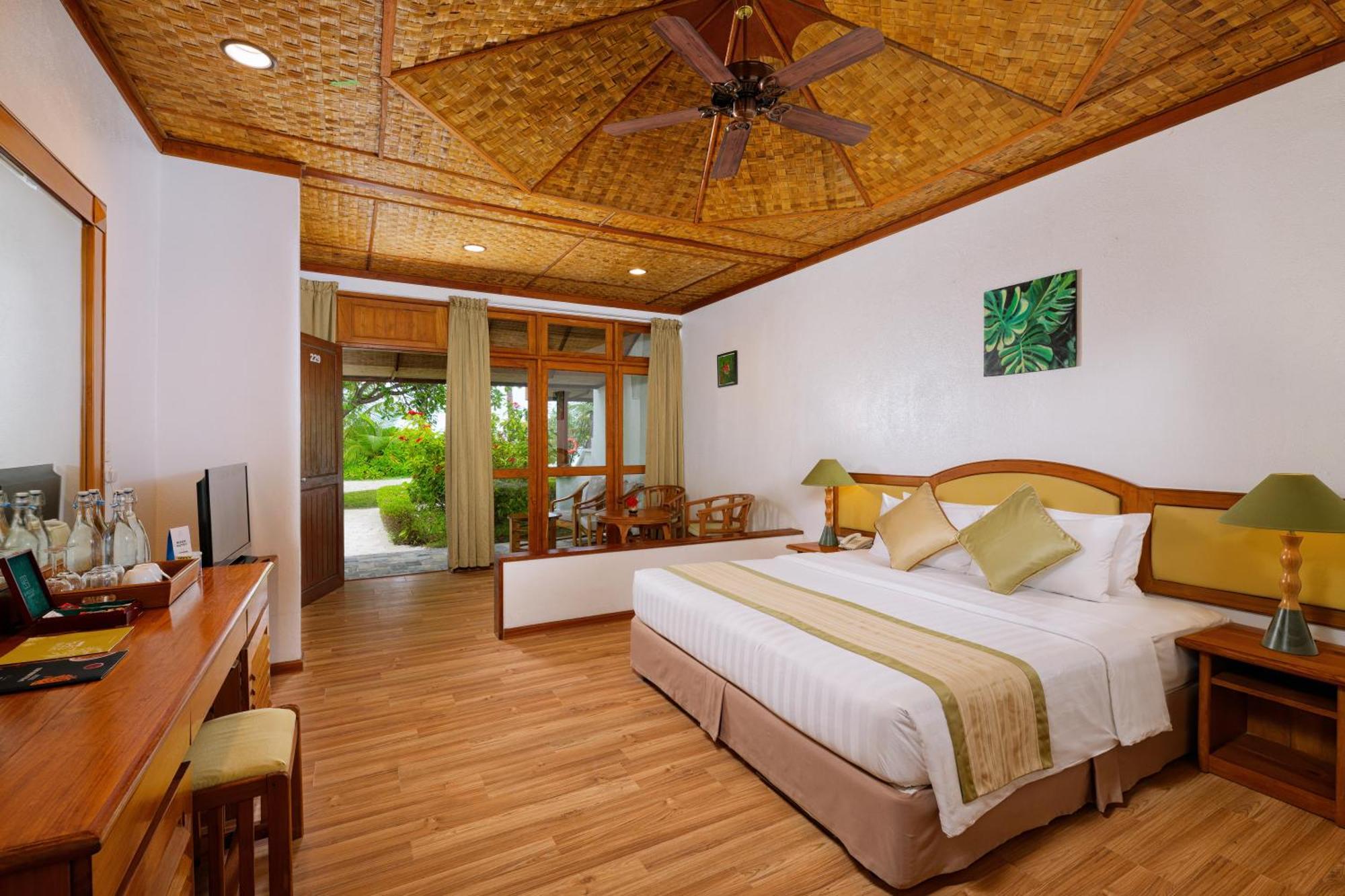 Standard Beachfront Room,1651734667:JPEG