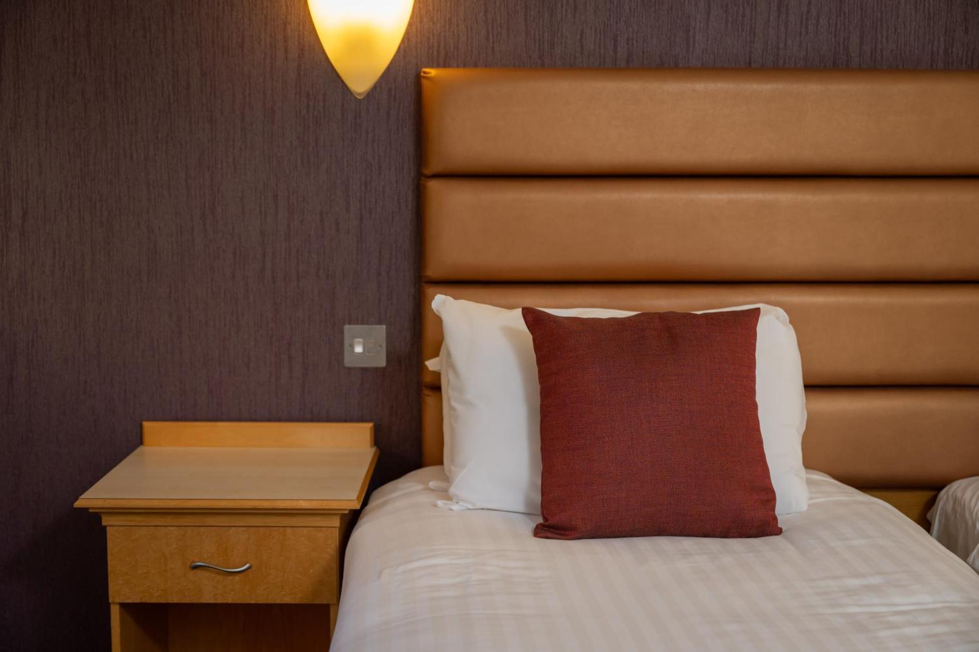 Superior Twin Room,1653529548:JPEG