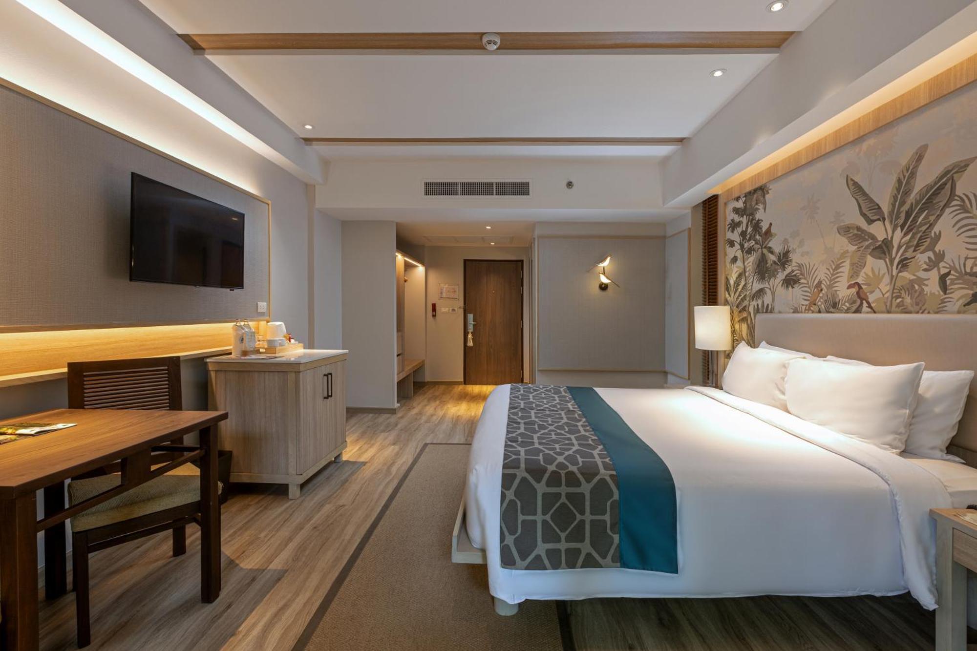 Superior King Room,1656178442:JPEG