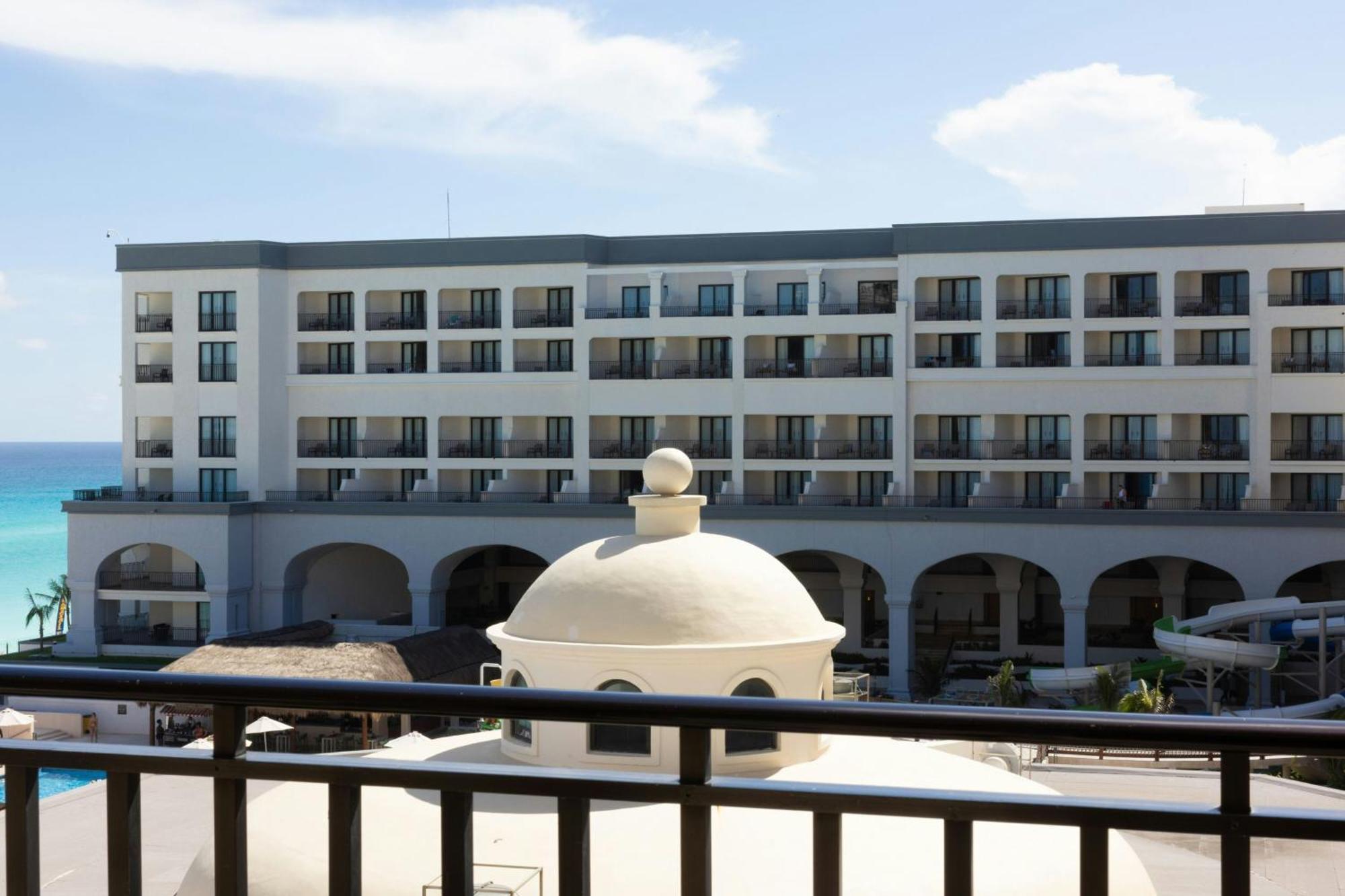 Partial Ocean View Room,1656181981:JPEG