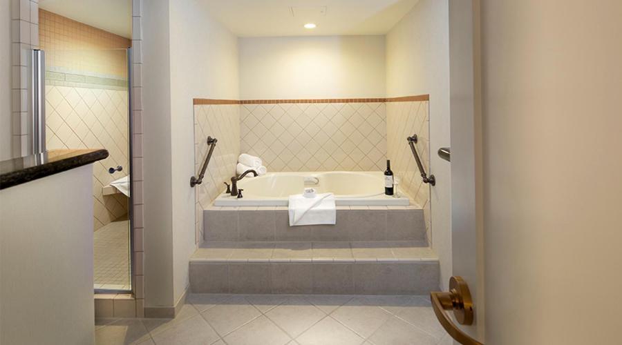 Suite,1657180597:JPEG