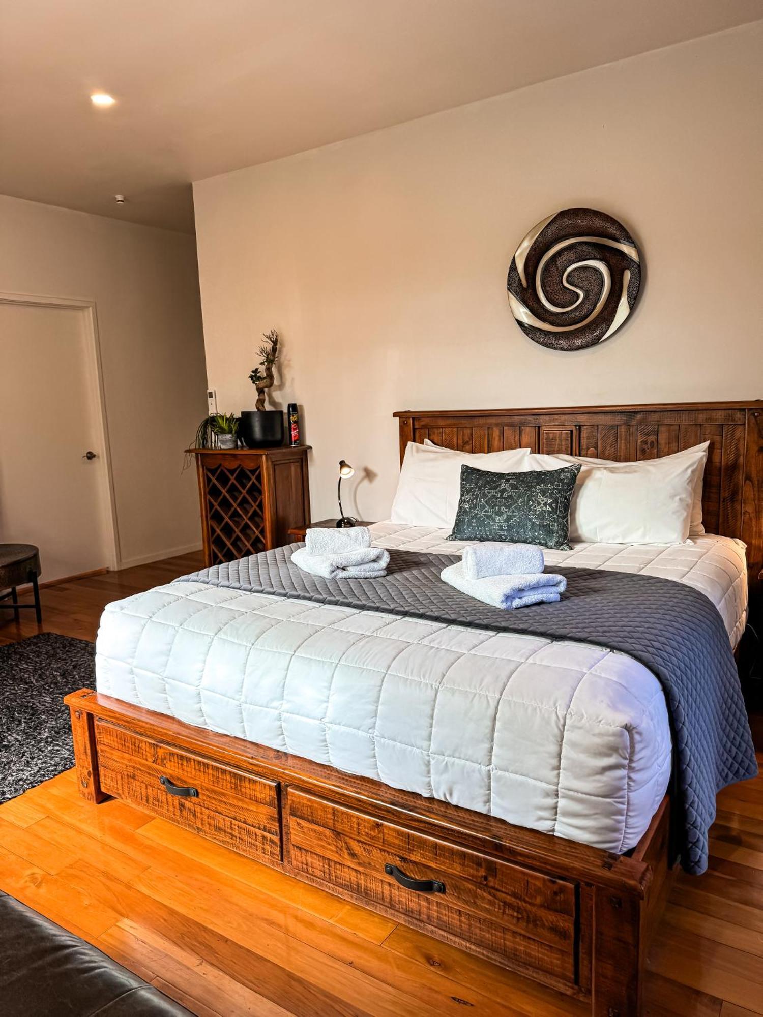 Studio King Apartment