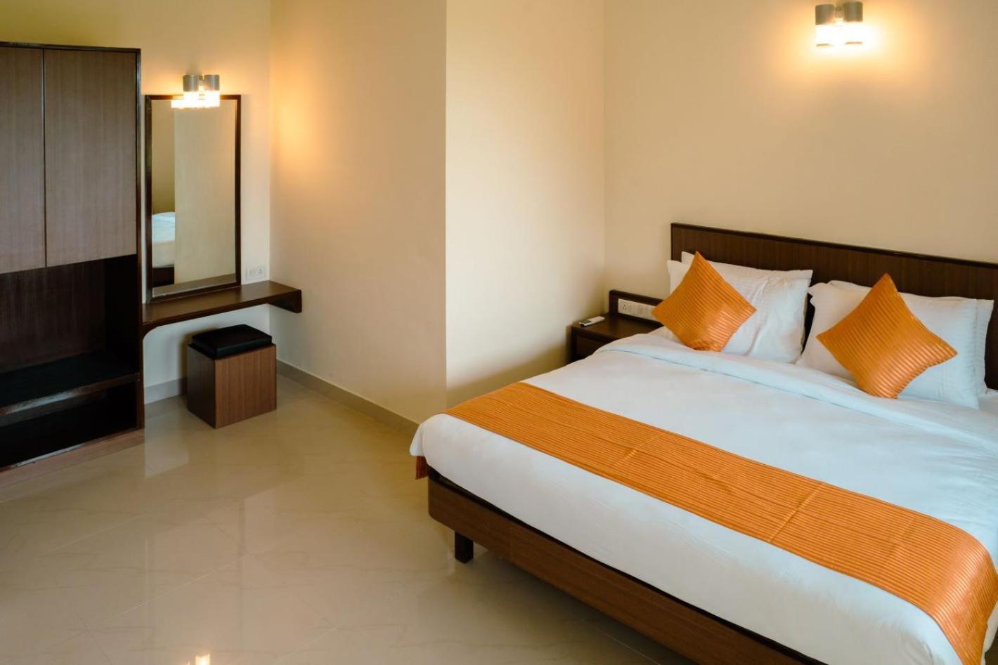 Two-Bedroom Apartment Around 800 meters away Outside NANU Resort,1658104688:JPEG