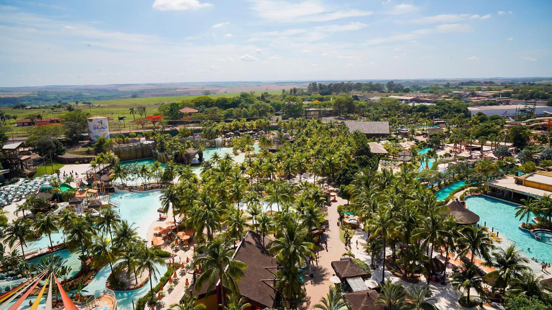 Premier Double Room - includes Hot Beach Water Park tickets,1668108909:JPEG