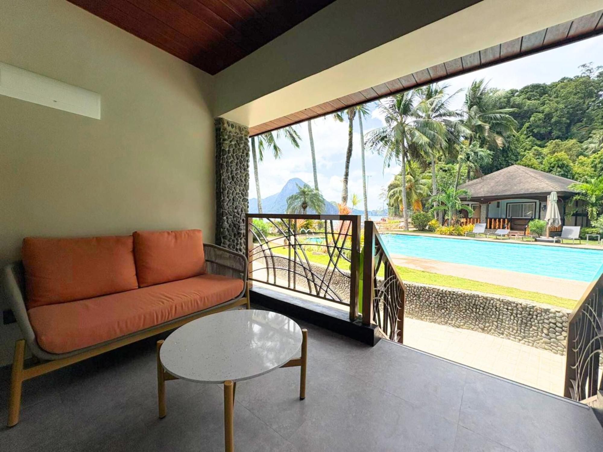 Deluxe Room,1658810098:JPEG