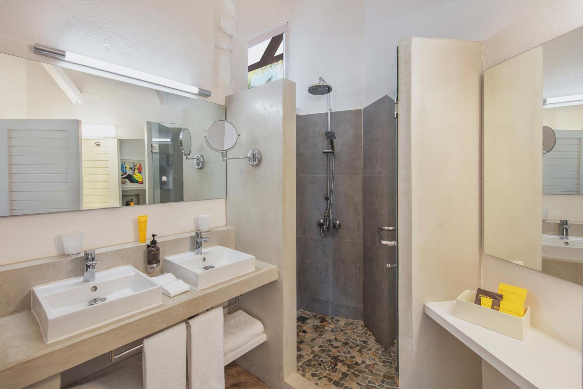 Premium Garden Bungalow,1660308721:JPEG