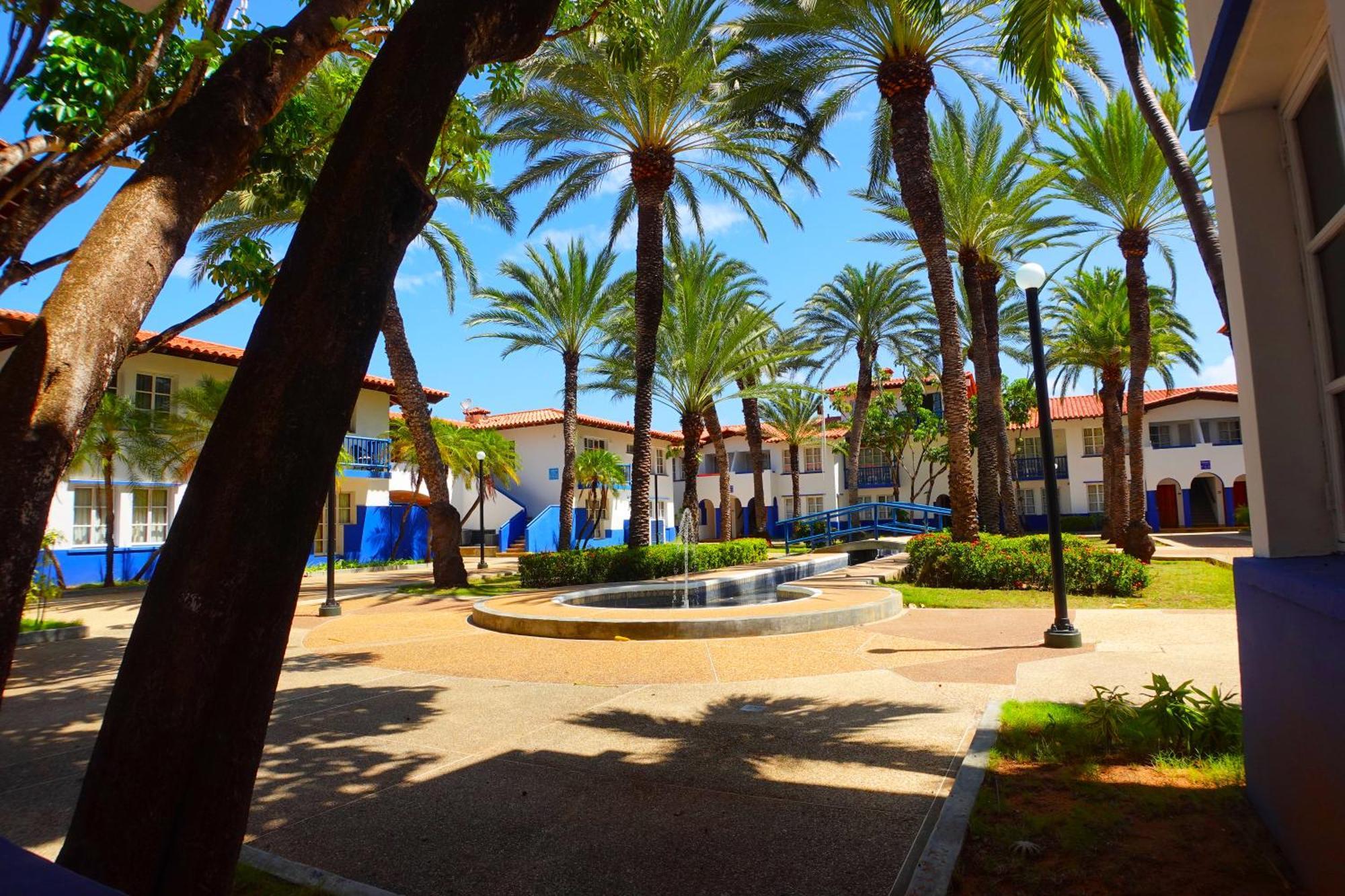 Deluxe Room,1663234548:JPEG