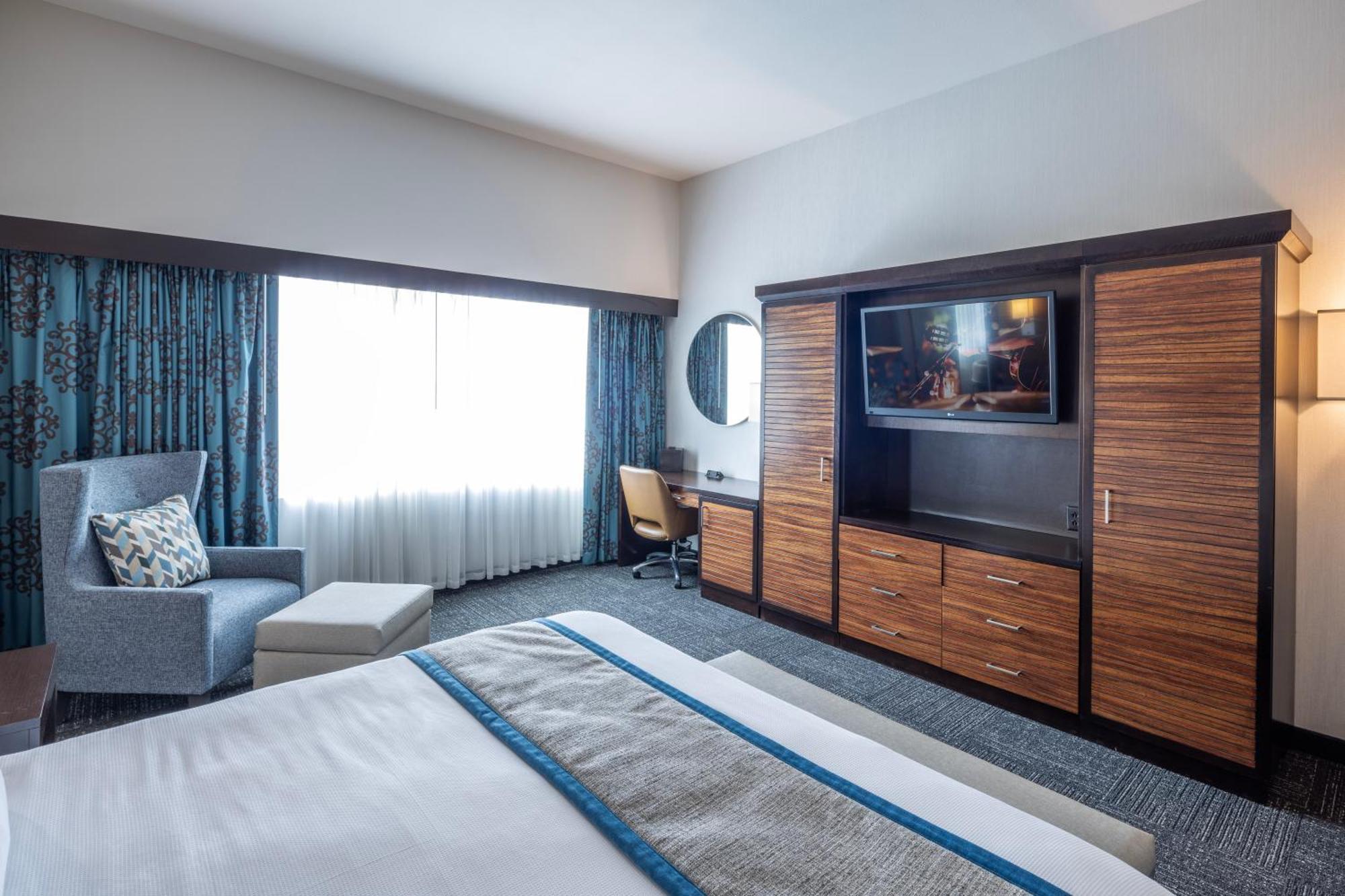 Junior Suite,1662411223:JPEG