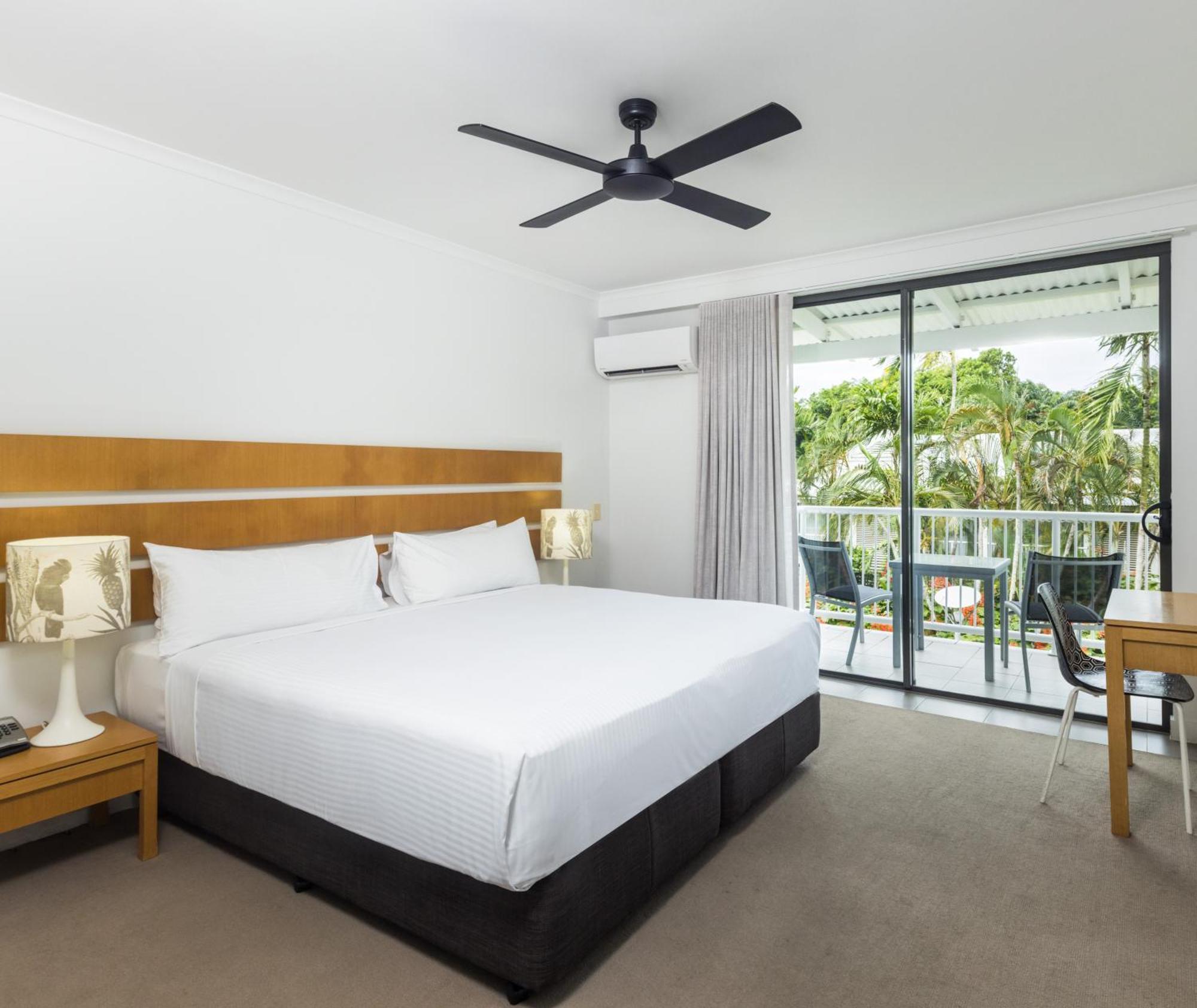 Two-Bedroom Apartment with Pool View,1666643279:JPEG