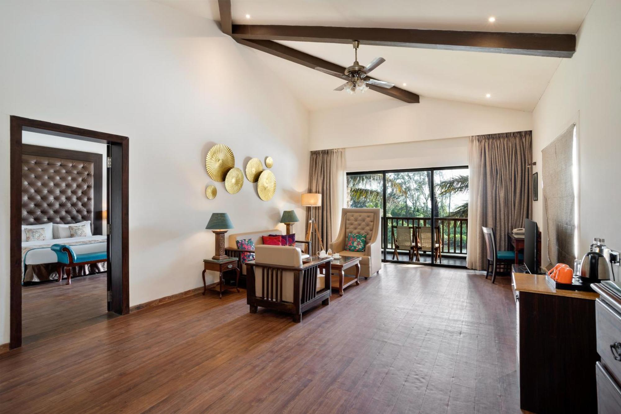 Executive Suite with Balcony (with complimentary Kayaking and 20% off on Massage session),1666666327:JPEG