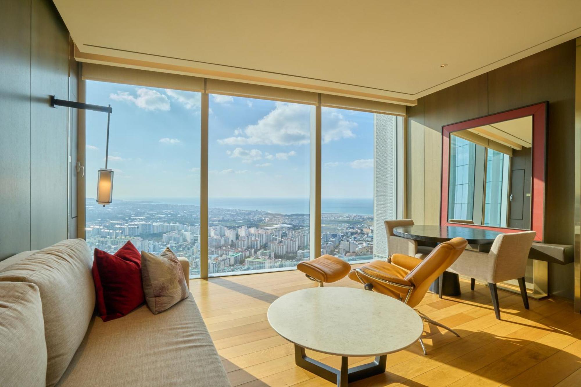 Club Twin Room