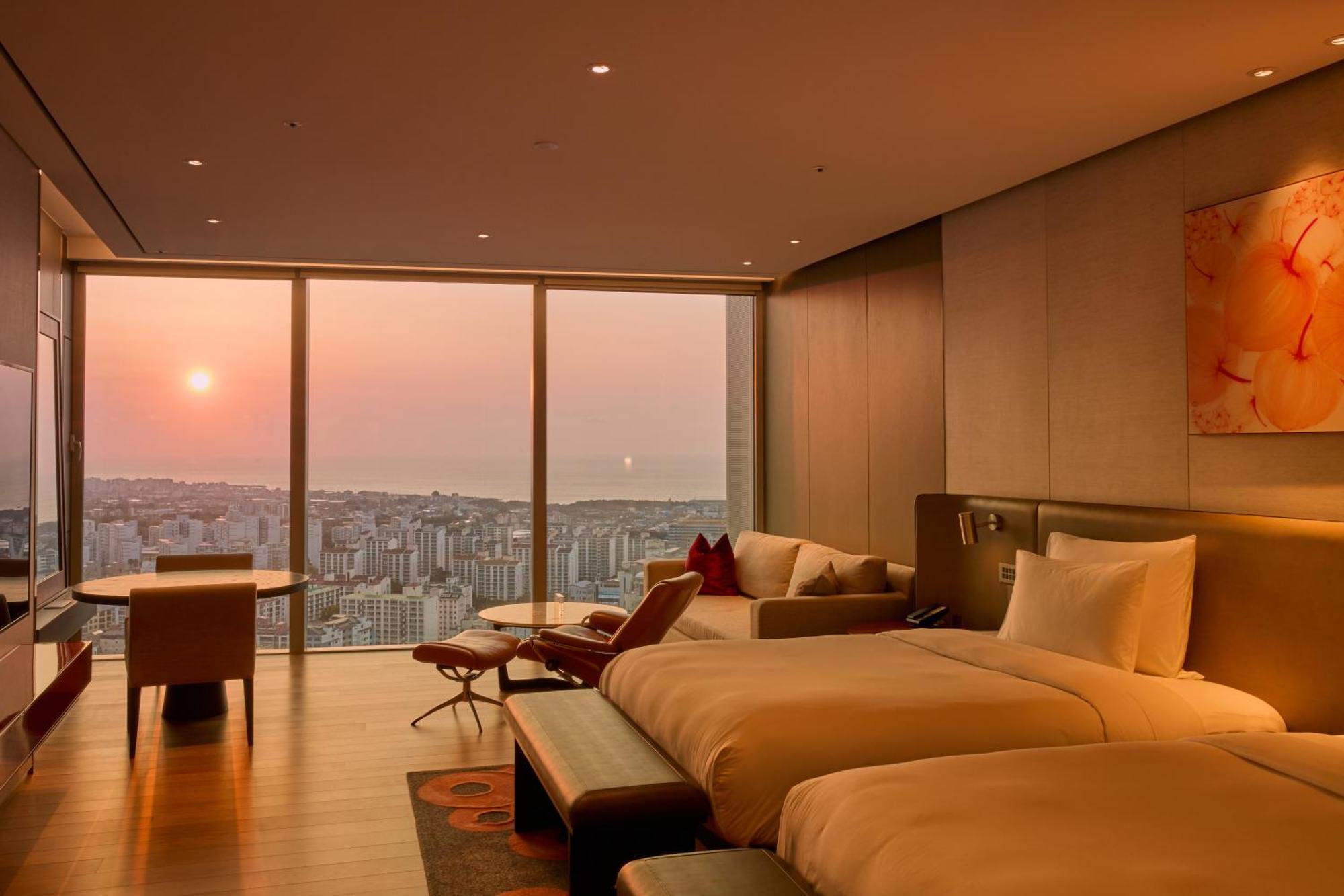 Twin Room City View