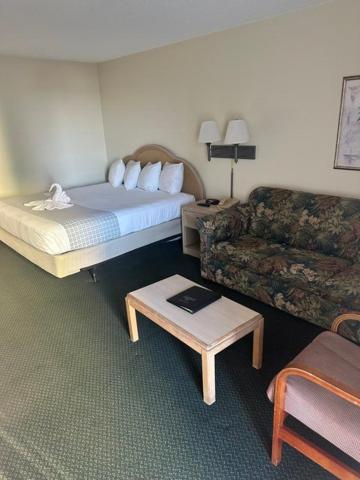 Cityview King Room,1669822752:JPEG