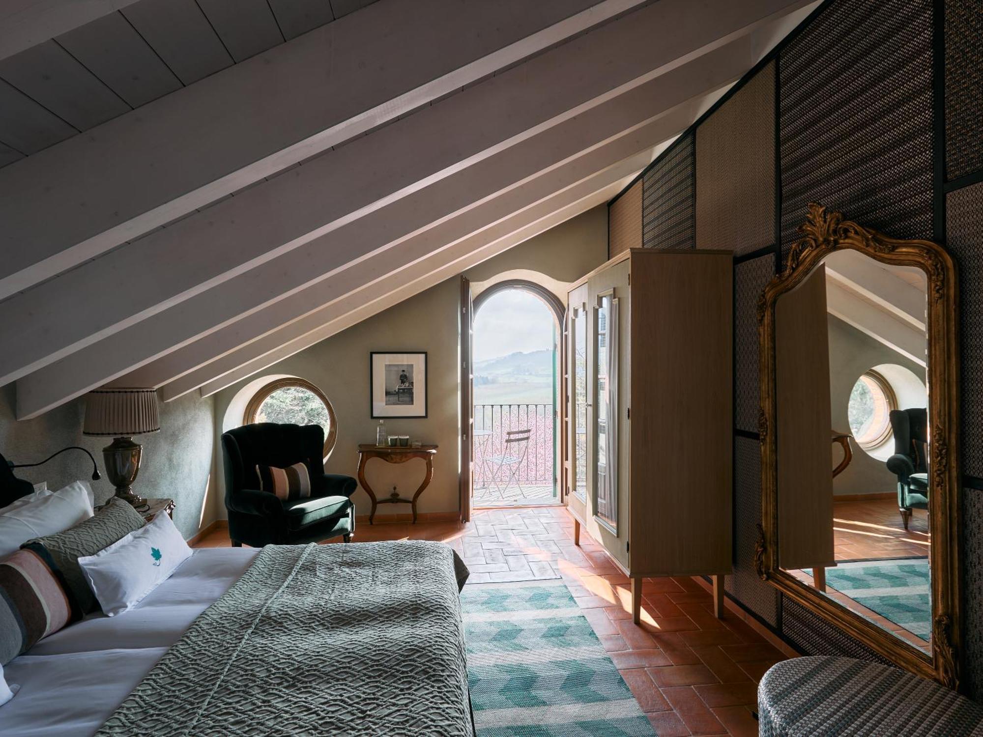 Superior Double or Twin Room,1675916844:JPEG