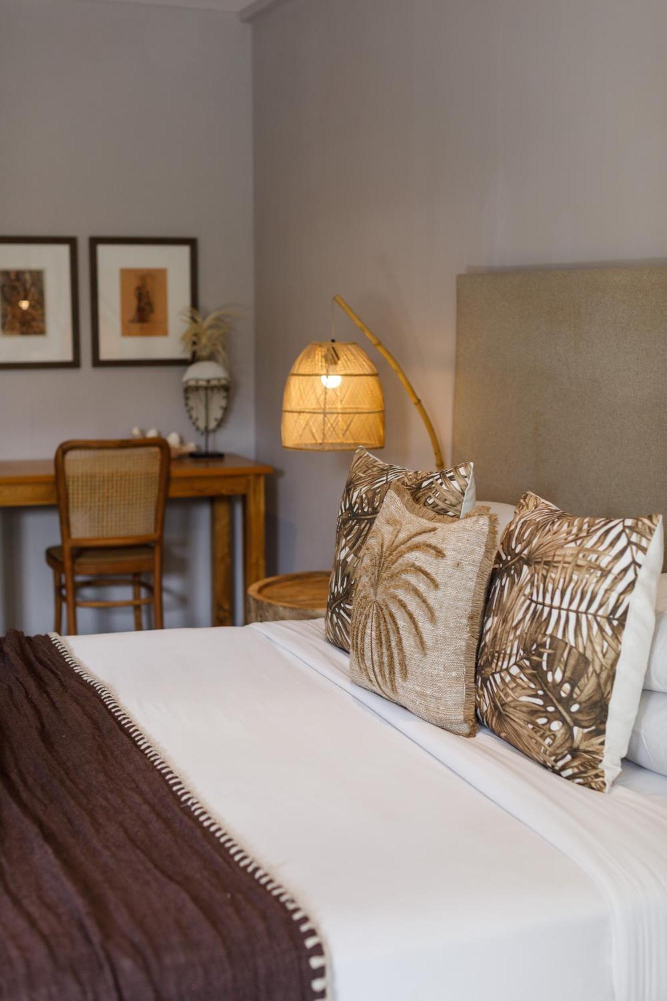 Deluxe Double or Twin Room with Garden View,1680675776:JPEG