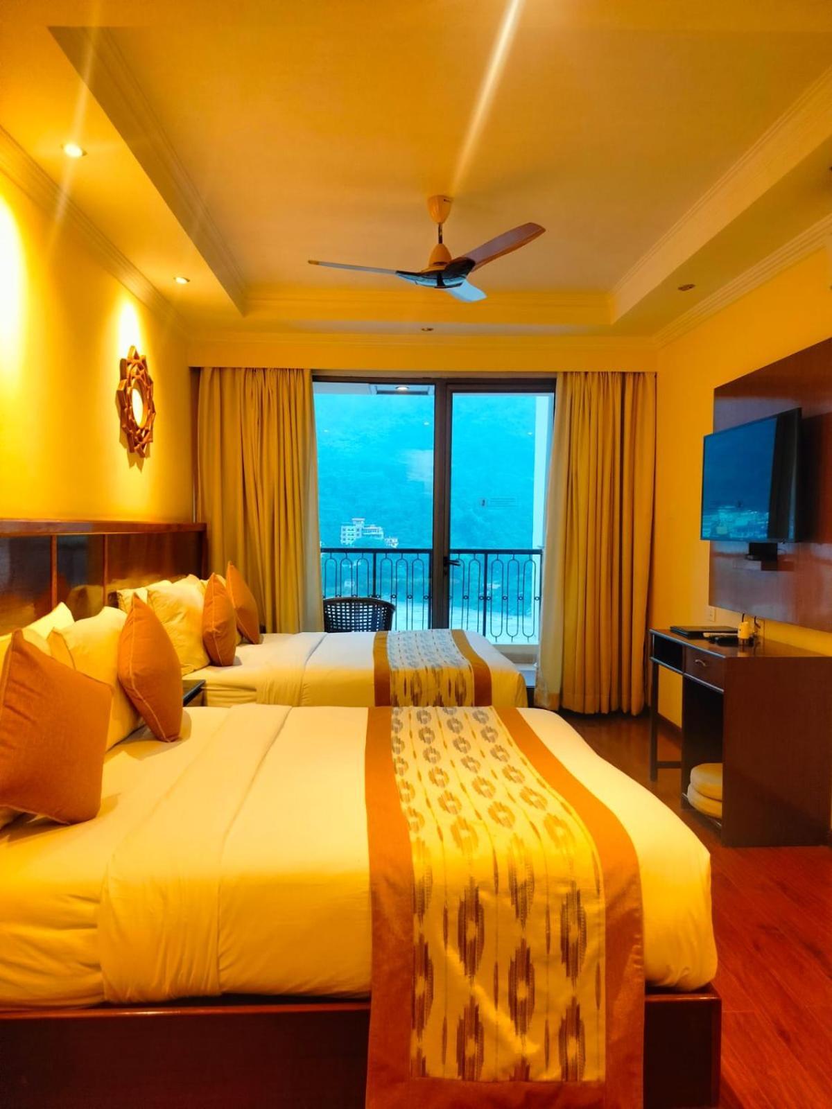 Executive Family Room Ganga View,1681743547:JPEG