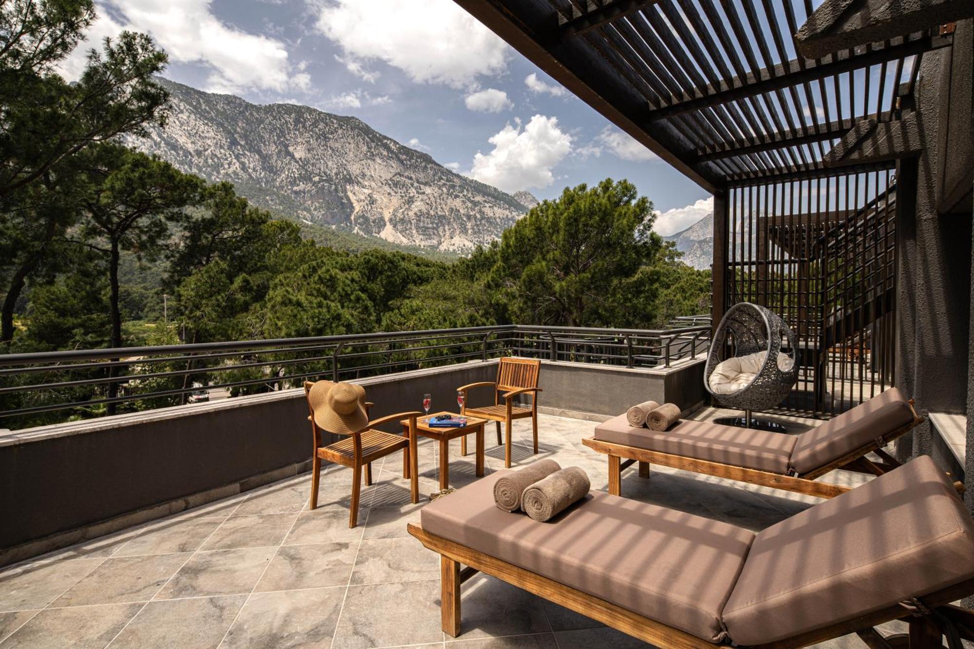 Junior Suite with Terrace,1682934845:JPEG