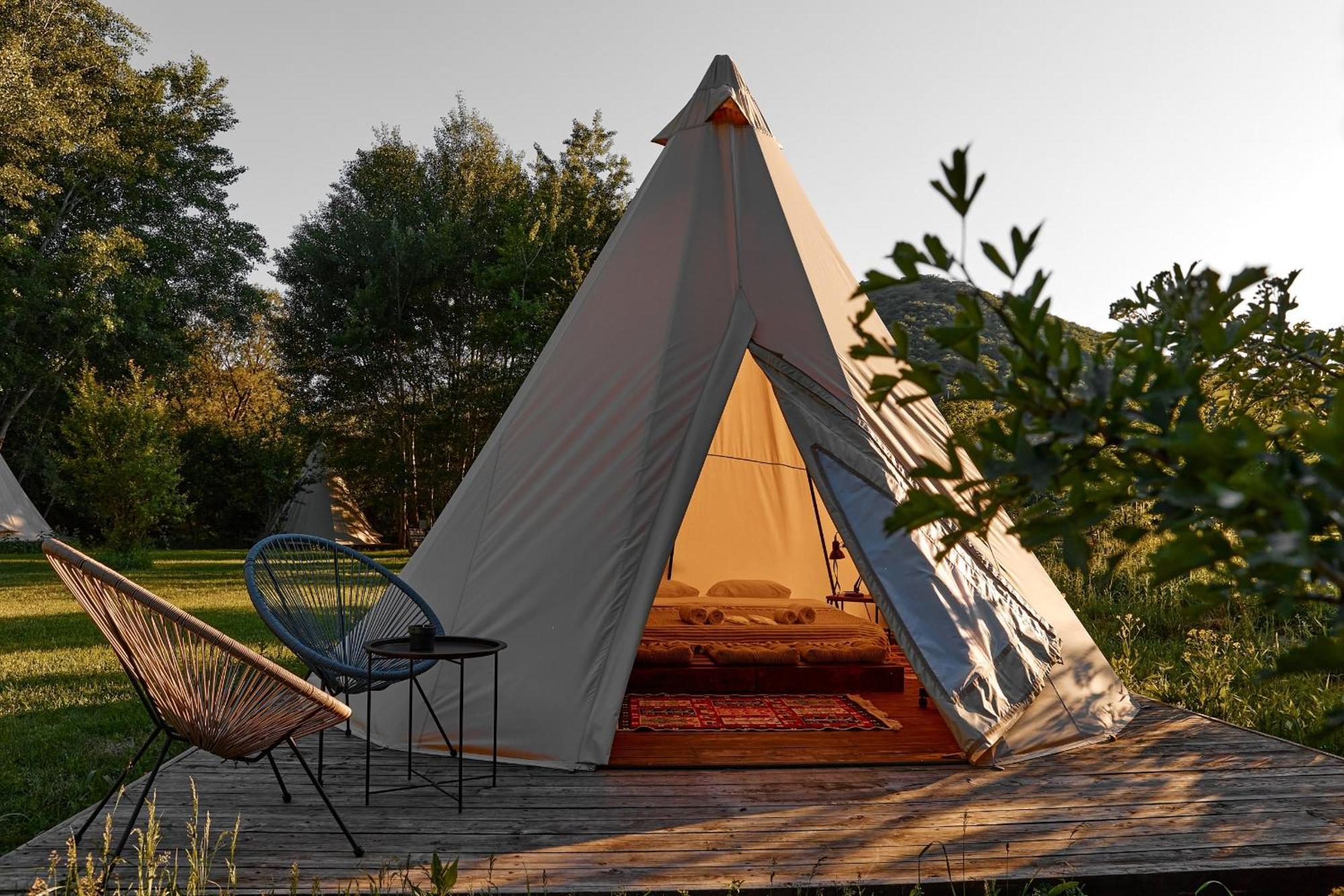 Tent