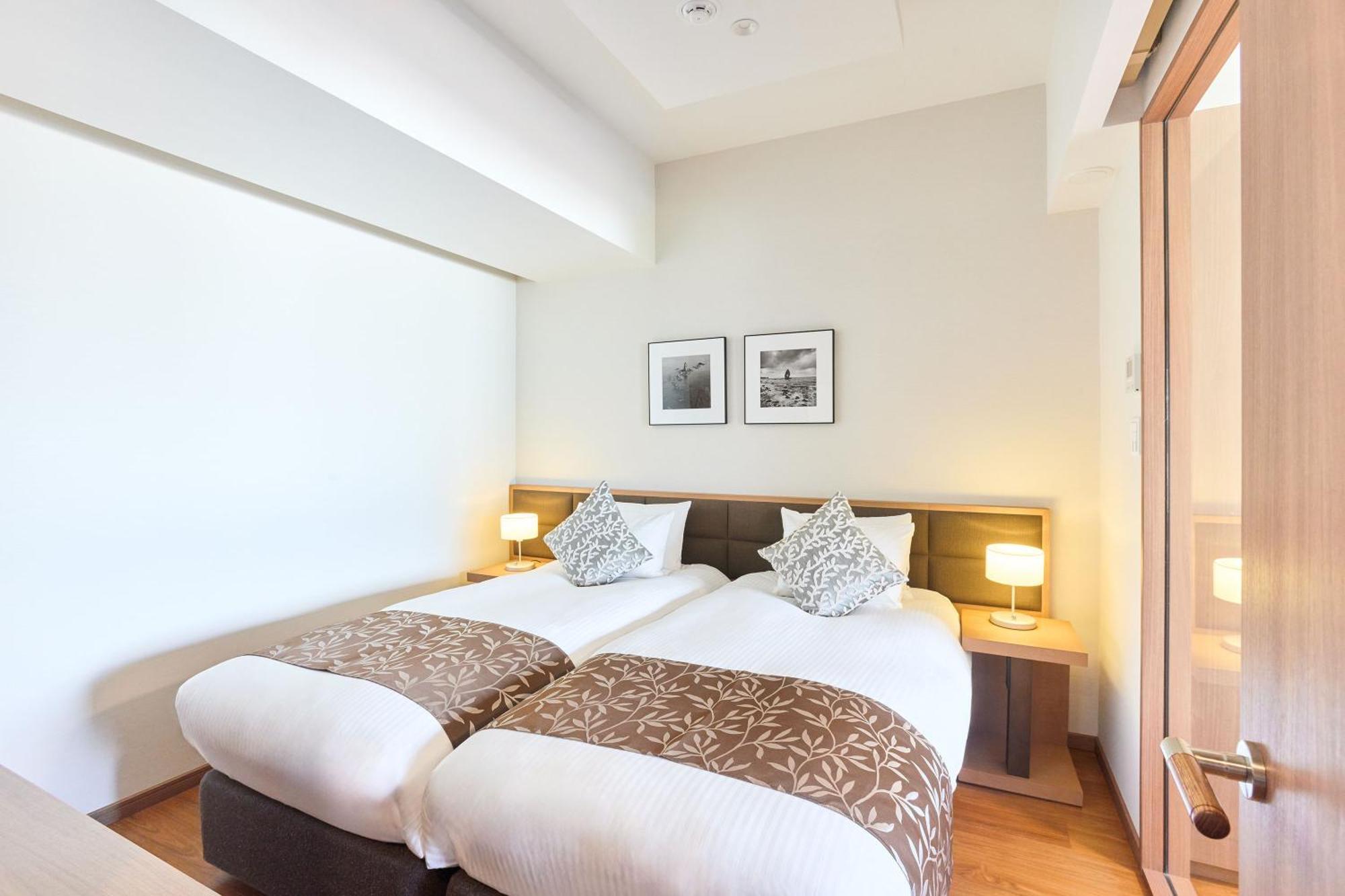 One-Bedroom Apartment - Resort Side,1693298423:JPEG