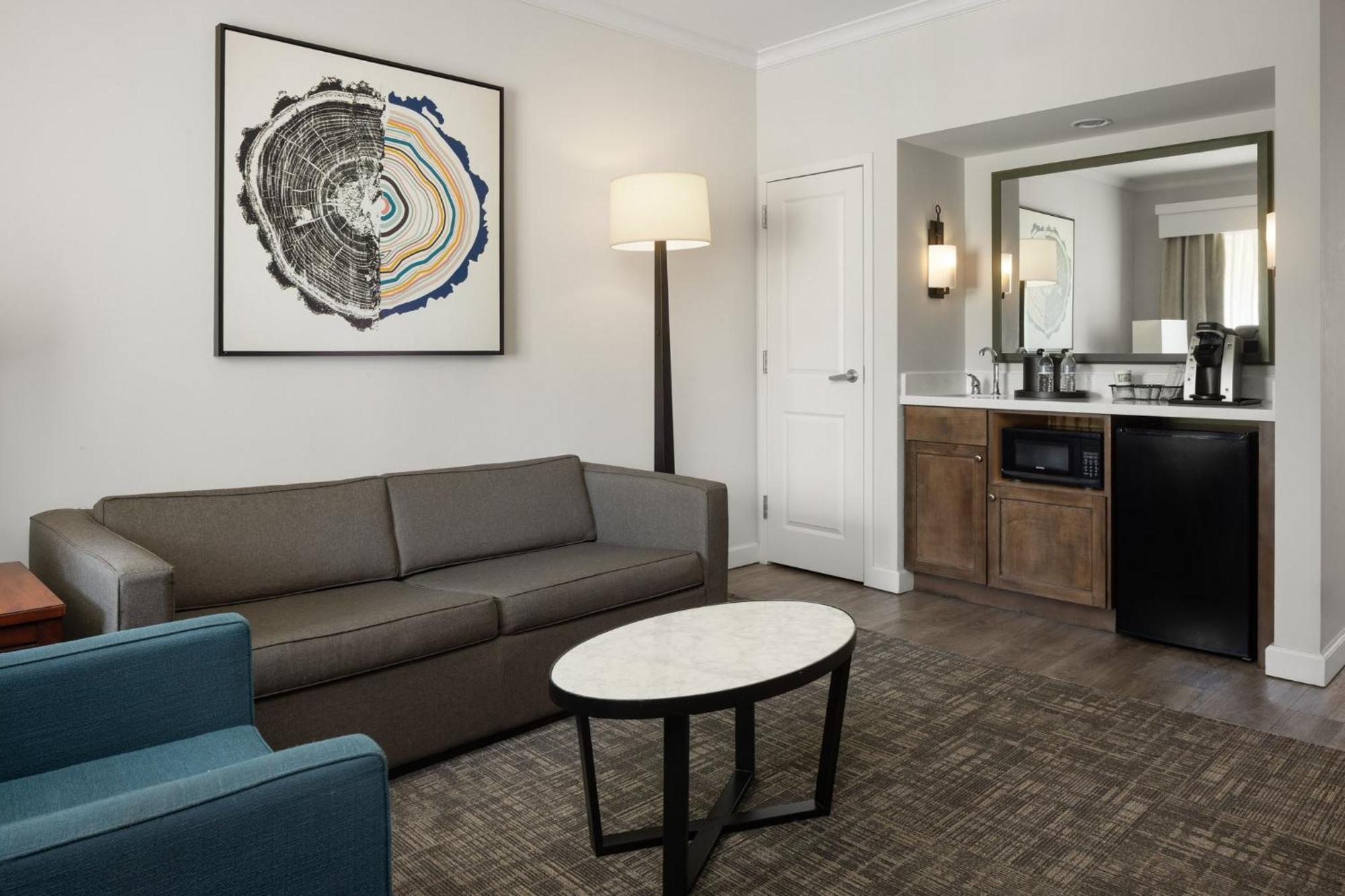 King Suite - Hearing Accessible,1695323925:JPEG