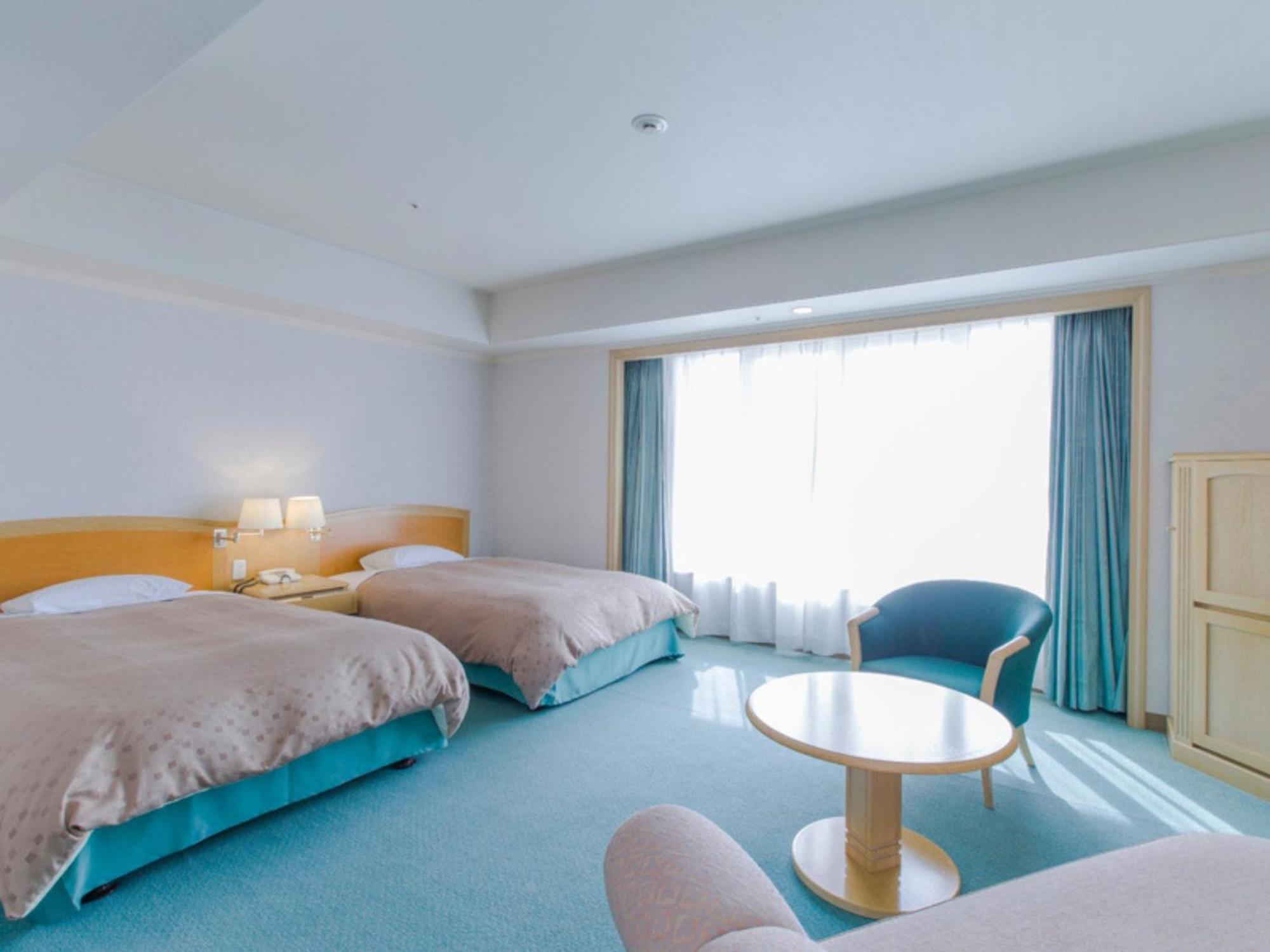 Twin Room with Lake View,1696630459:JPEG