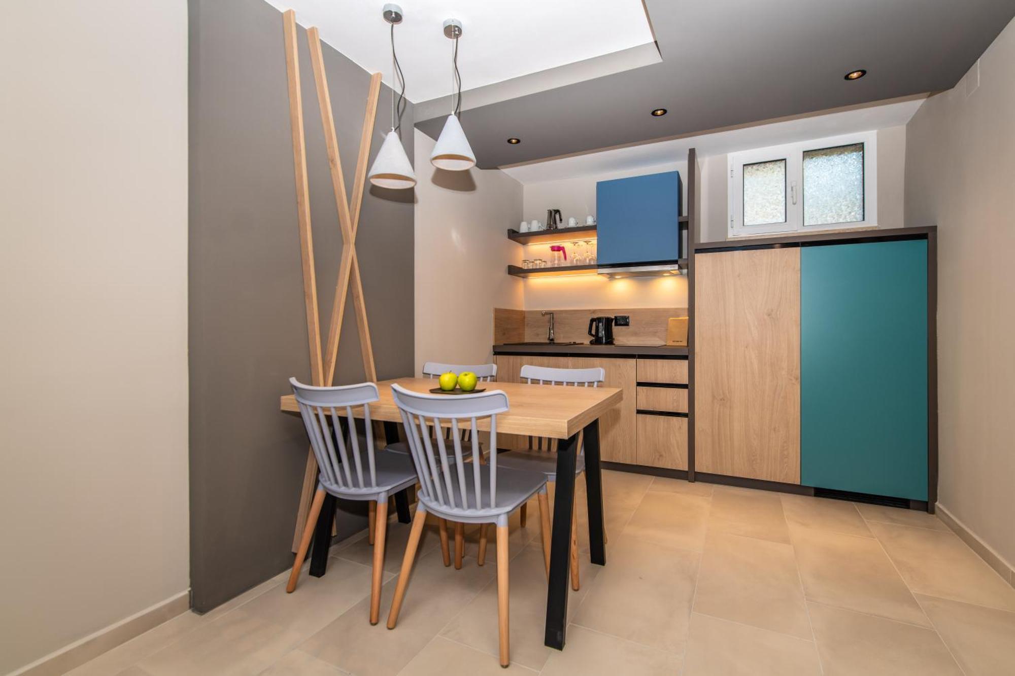 One-Bedroom Apartment Balcony,1697804306:JPEG